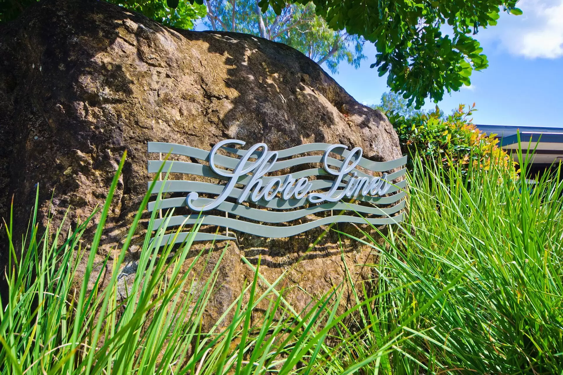27/5 Acacia Drive, Hamilton Island Sold by Queensland Sotheby's International Realty - image 1