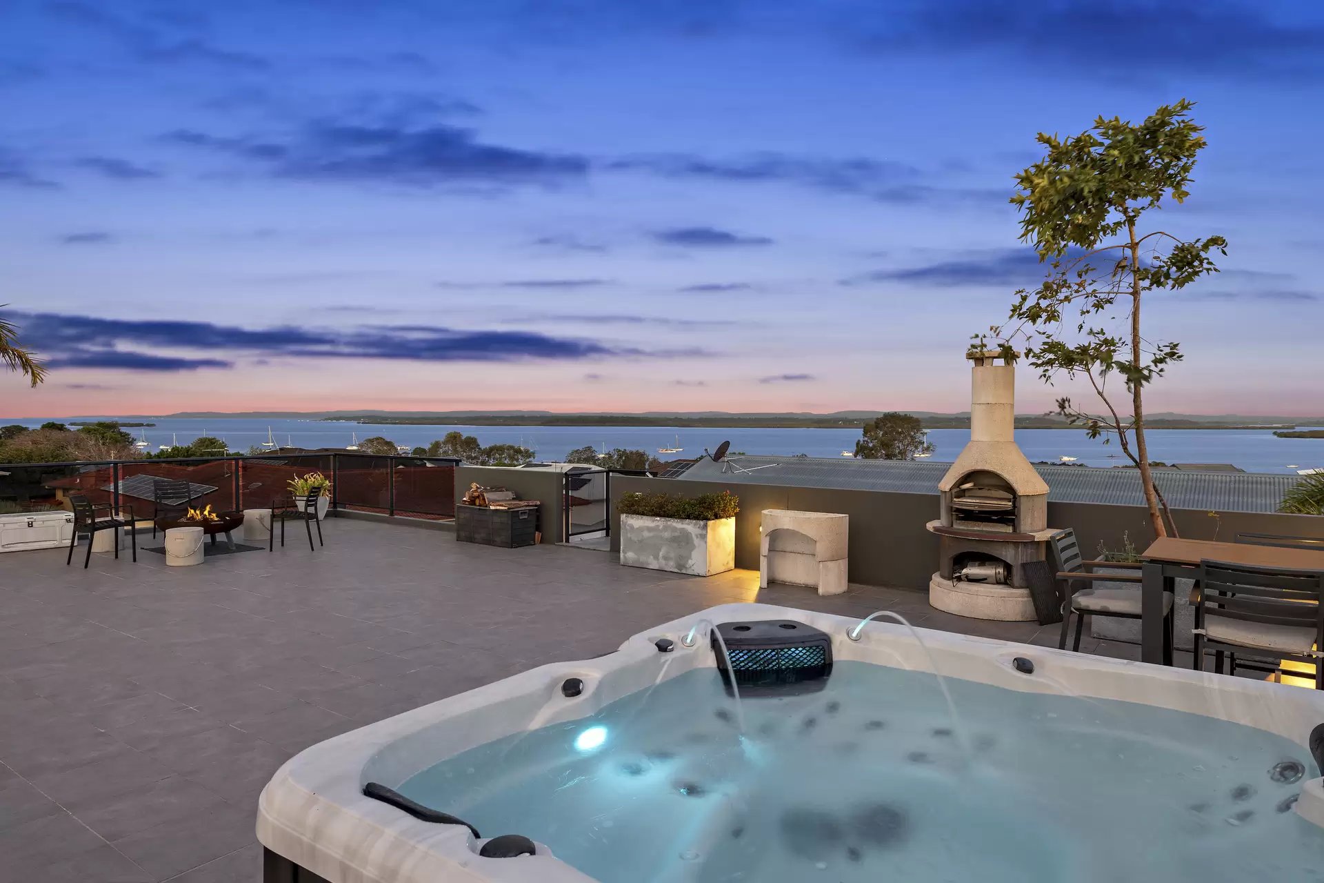 9 Wilohurst Drive, Redland Bay For Sale by  - image 1