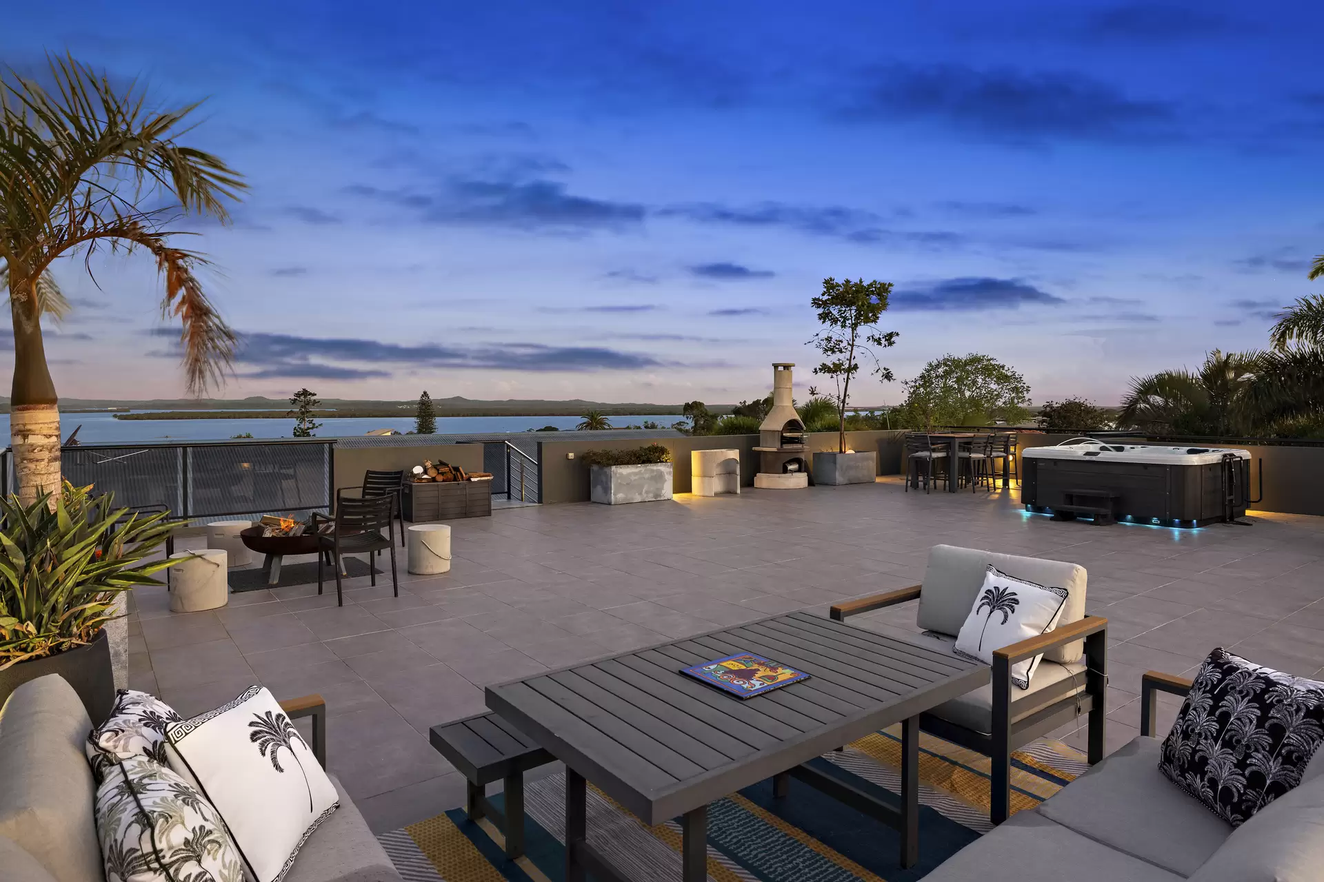 9 Wilohurst Drive, Redland Bay For Sale by Queensland Sotheby's International Realty - image 1