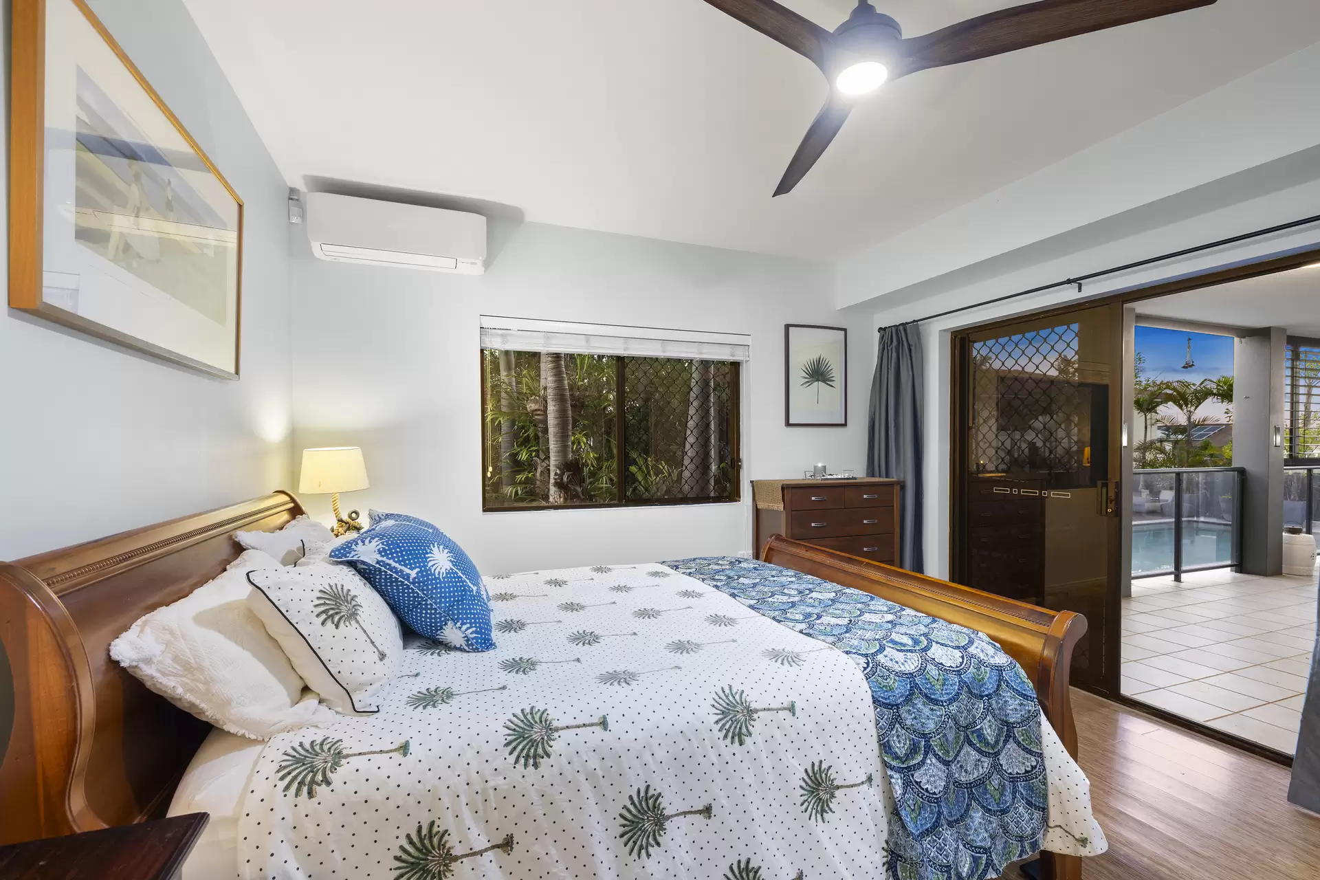 9 Wilohurst Drive, Redland Bay For Sale by Queensland Sotheby's International Realty - image 1