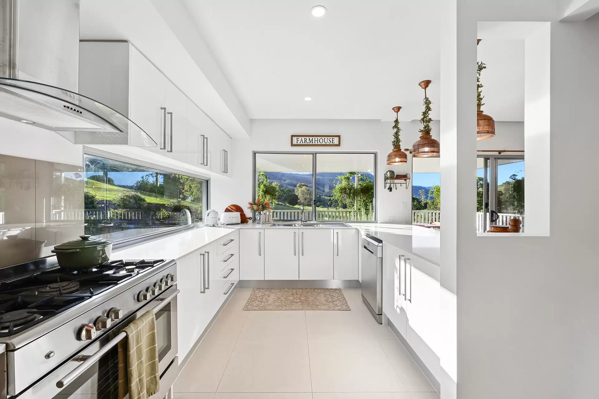 462 Illinbah Road, Illinbah Sold by Queensland Sotheby's International Realty - image 1