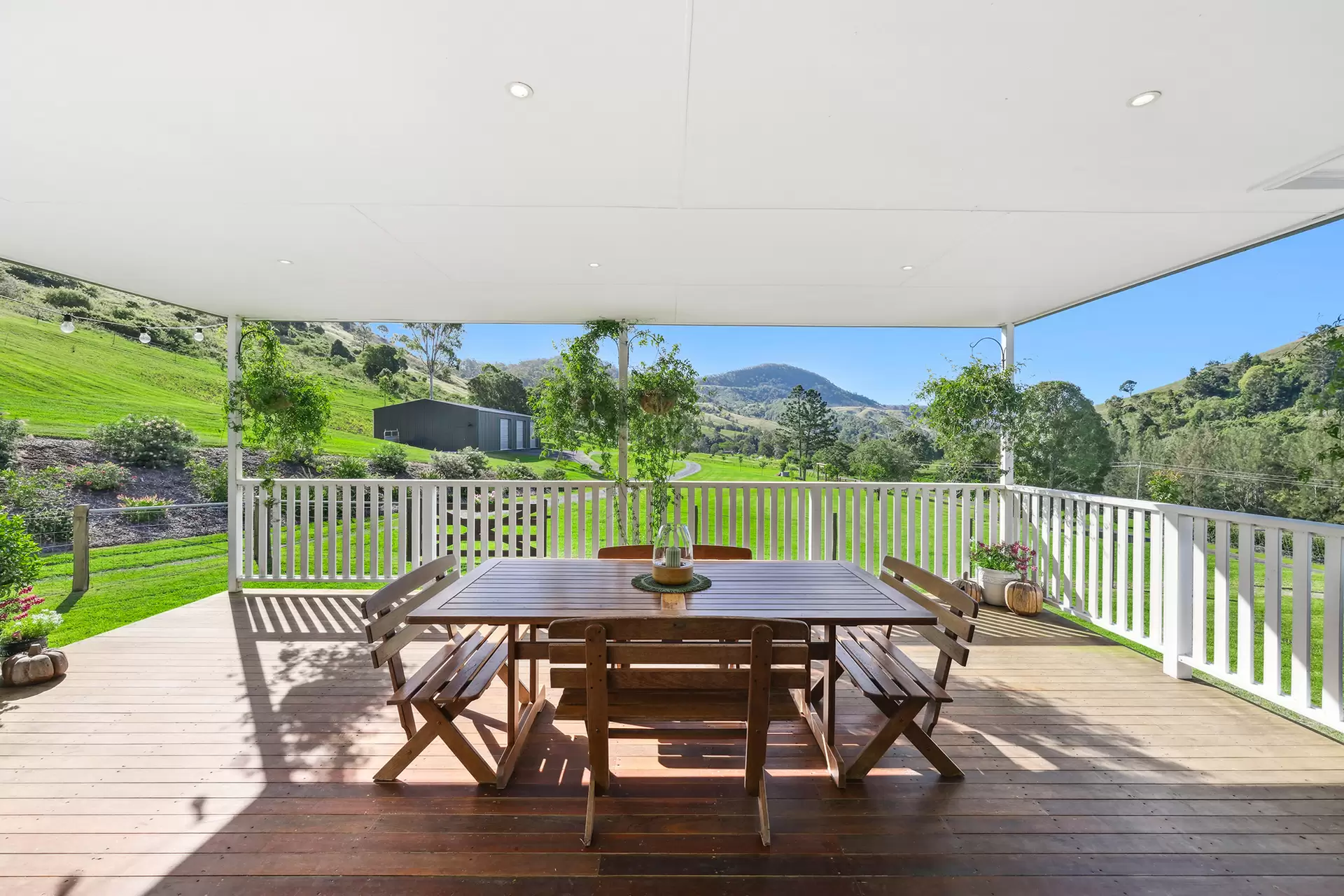 462 Illinbah Road, Illinbah Sold by Queensland Sotheby's International Realty - image 1