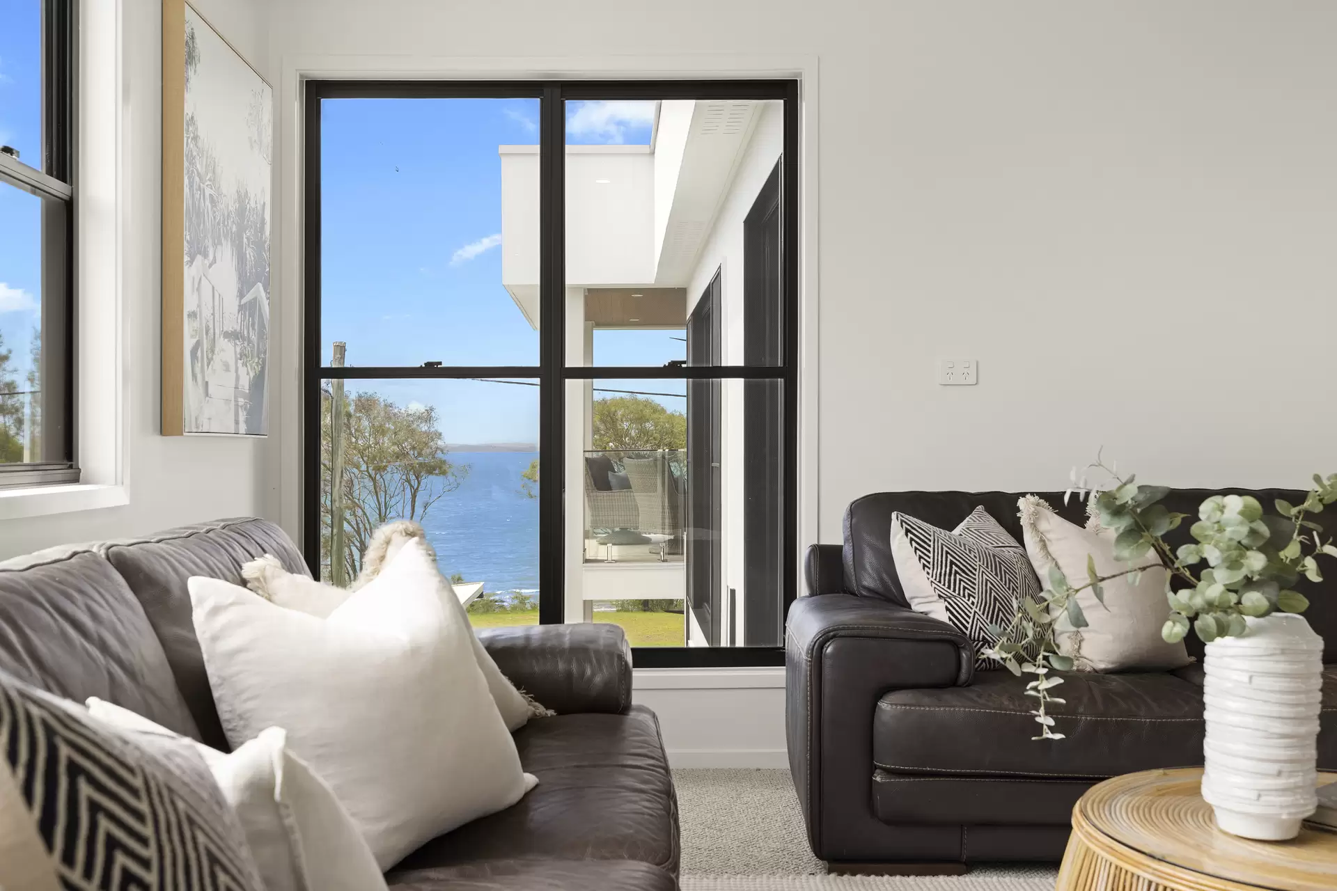 108 Esplanade, Point Vernon Sold by Queensland Sotheby's International Realty - image 1