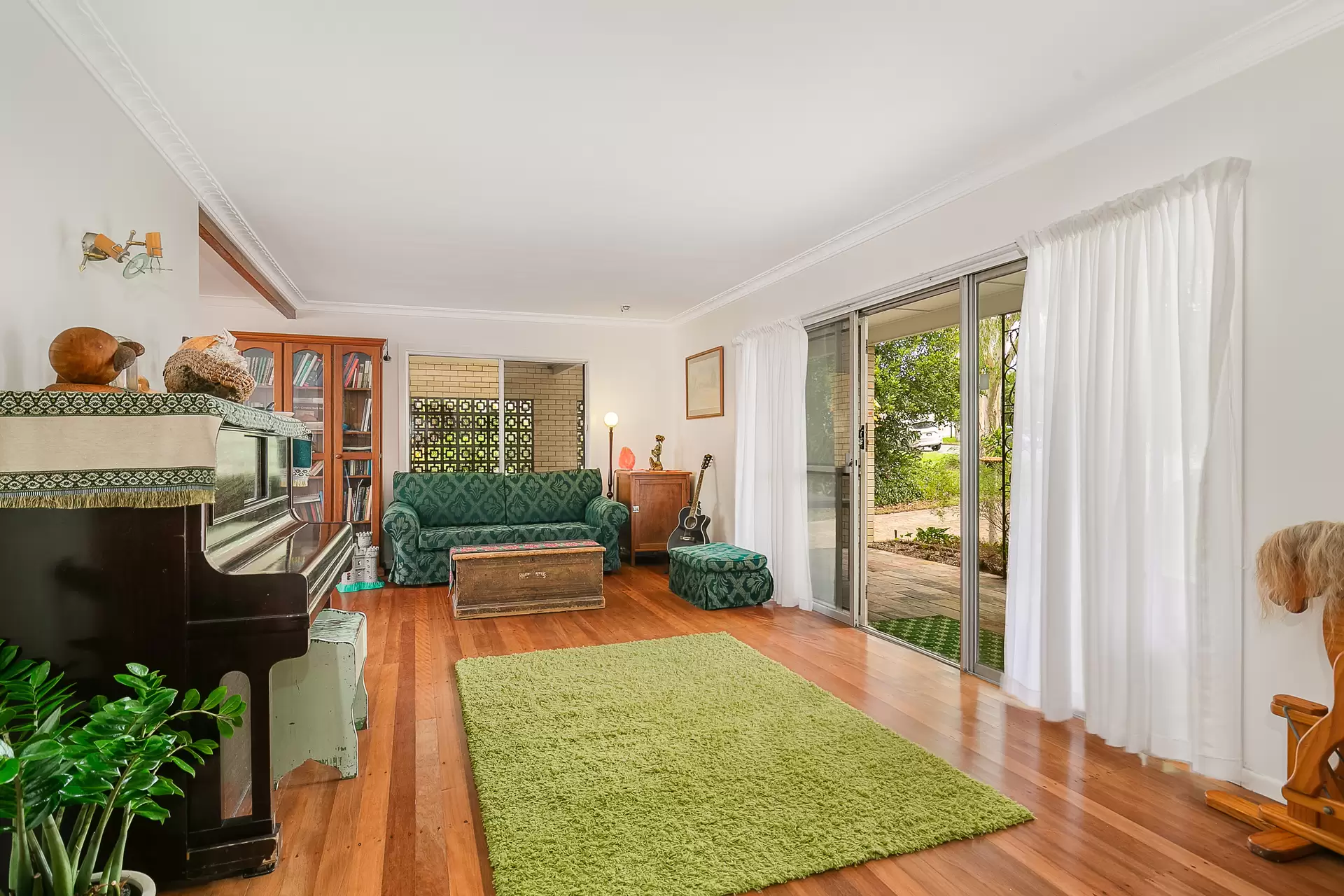13 Valantine Road, Capalaba Sold by  - image 1