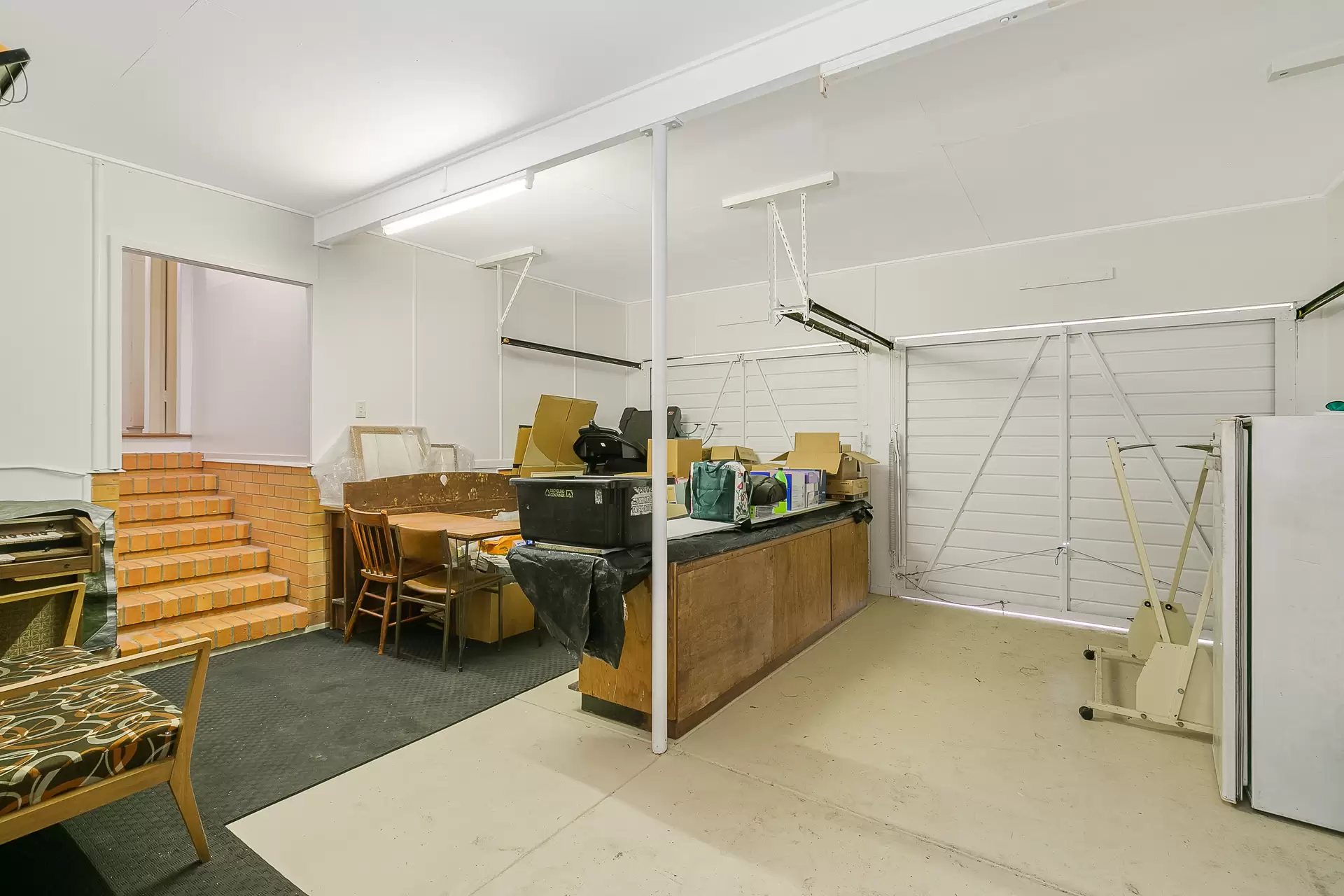 13 Valantine Road, Capalaba Sold by Queensland Sotheby's International Realty - image 1