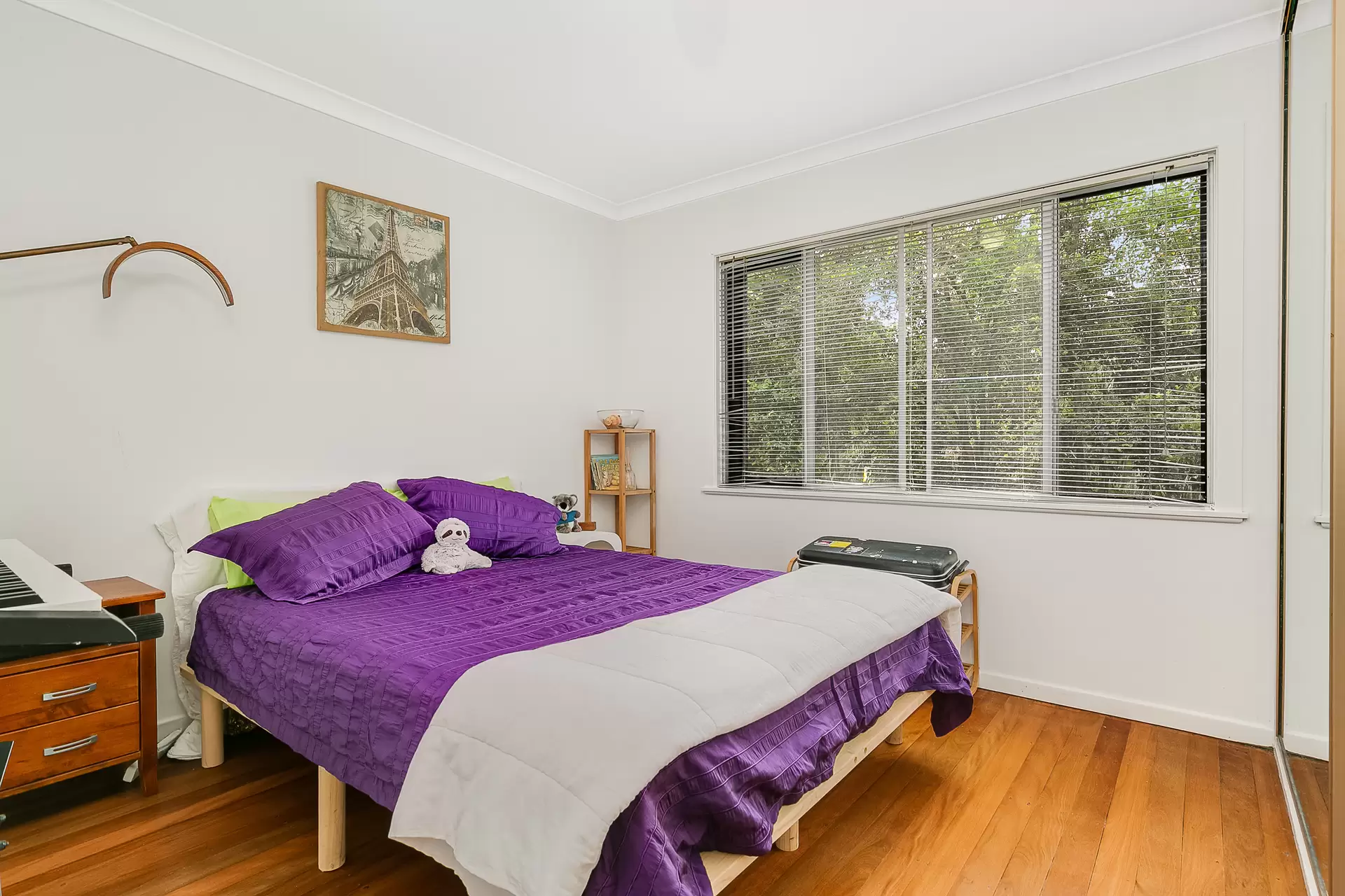 13 Valantine Road, Capalaba Sold by Queensland Sotheby's International Realty - image 1