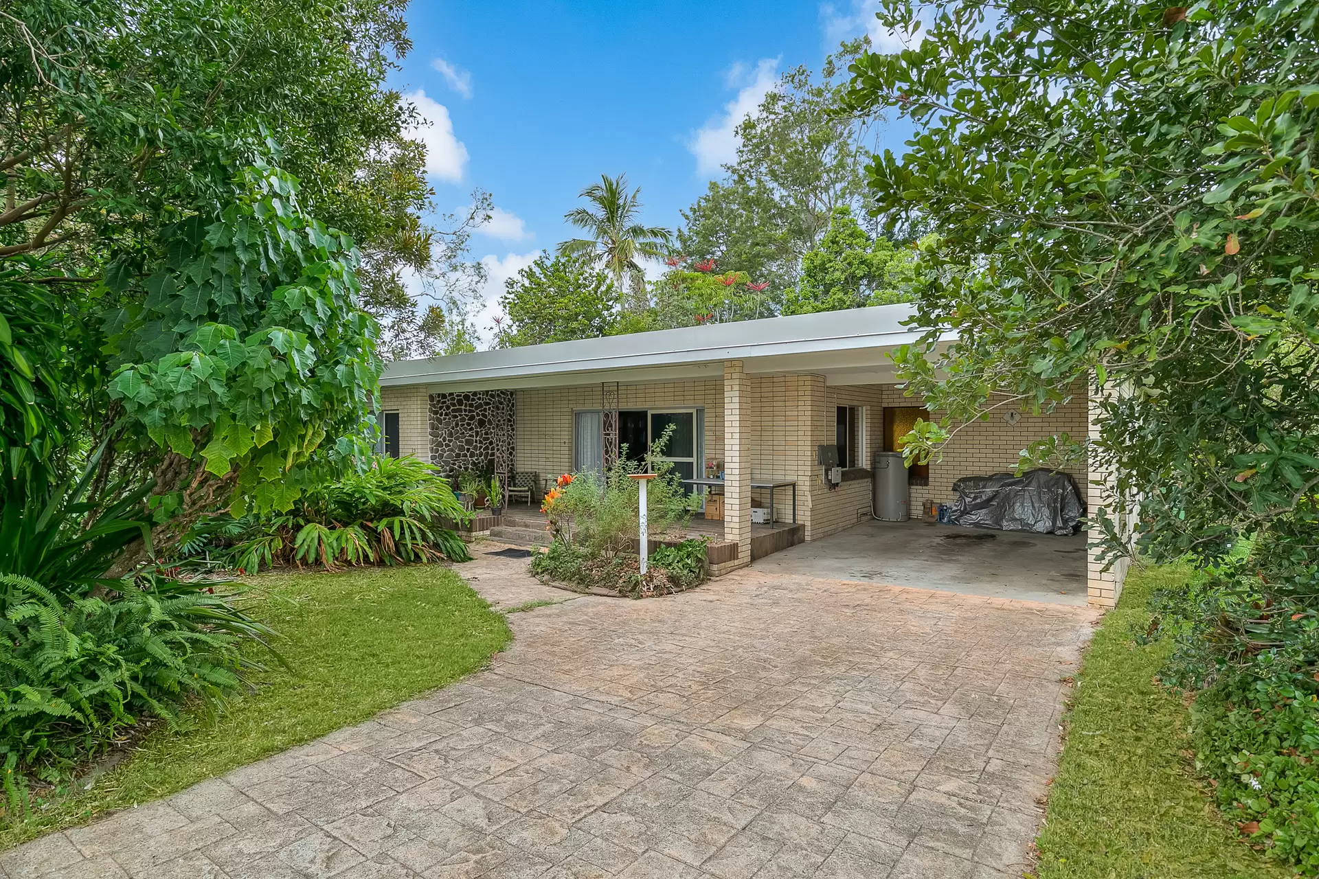 13 Valantine Road, Capalaba Sold by  - image 1