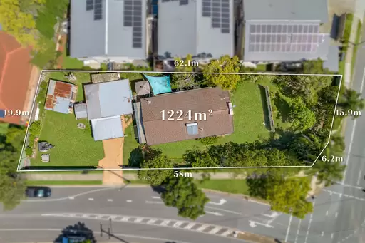 1 Daveson Road, Capalaba For Sale by Queensland Sotheby's International Realty