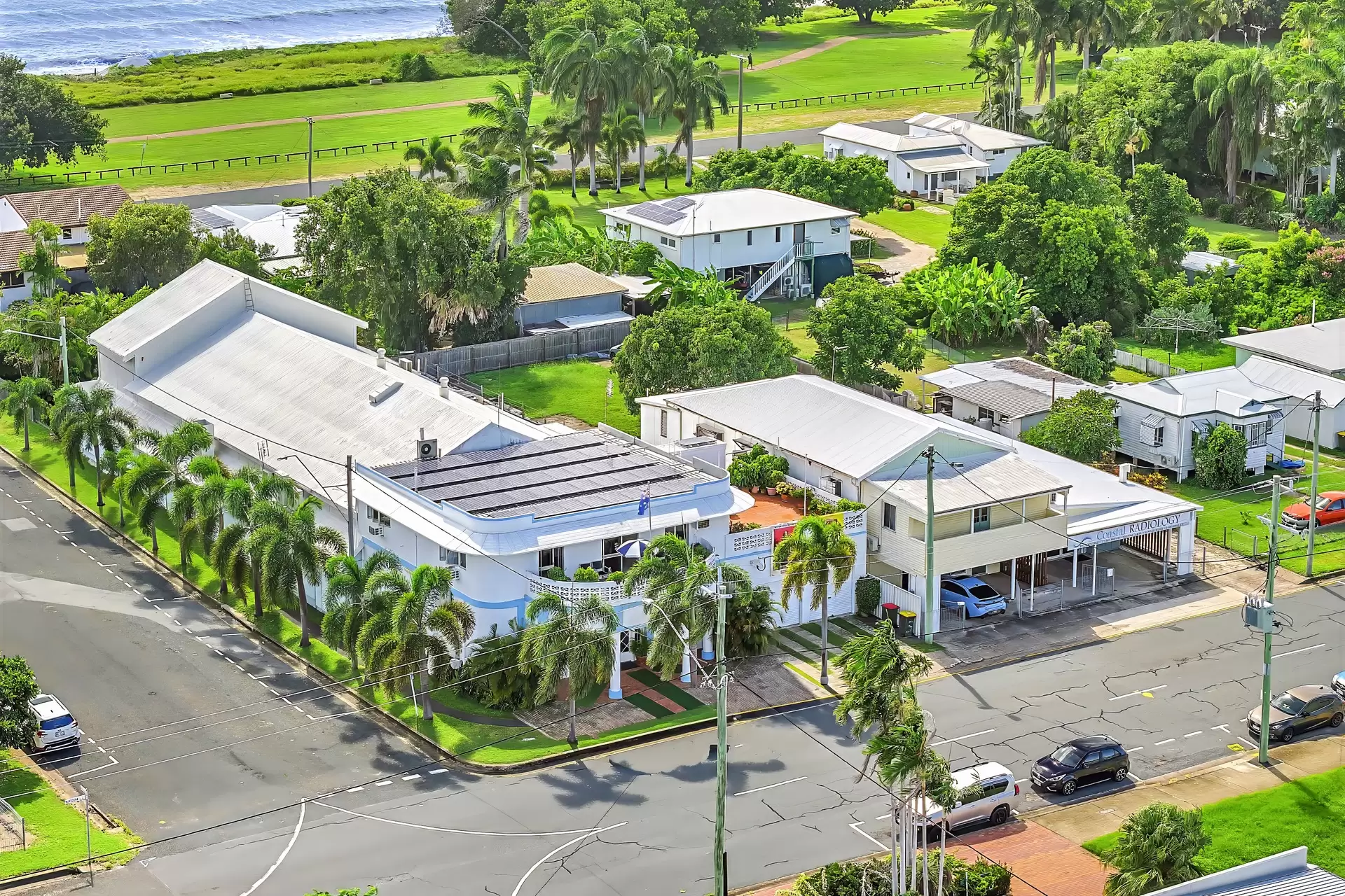 Bowen Summergarden Cinemas, 5-7 Beach Avenue, Bowen For Sale by Queensland Sotheby's International Realty - image 1