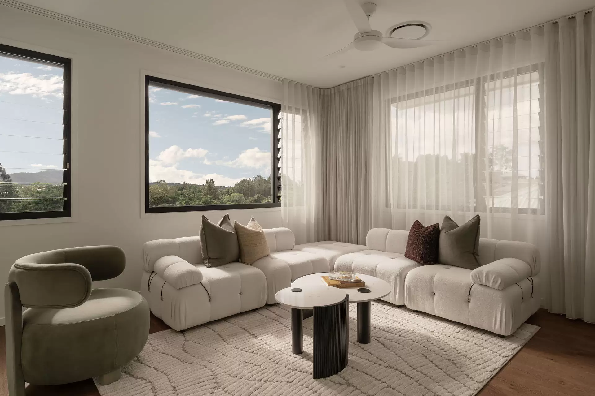 31 Glassey Street, Red Hill Sold by Queensland Sotheby's International Realty - image 1