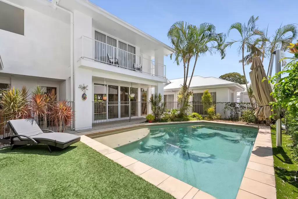 75 Baywater Drive, Twin Waters For Sale by 