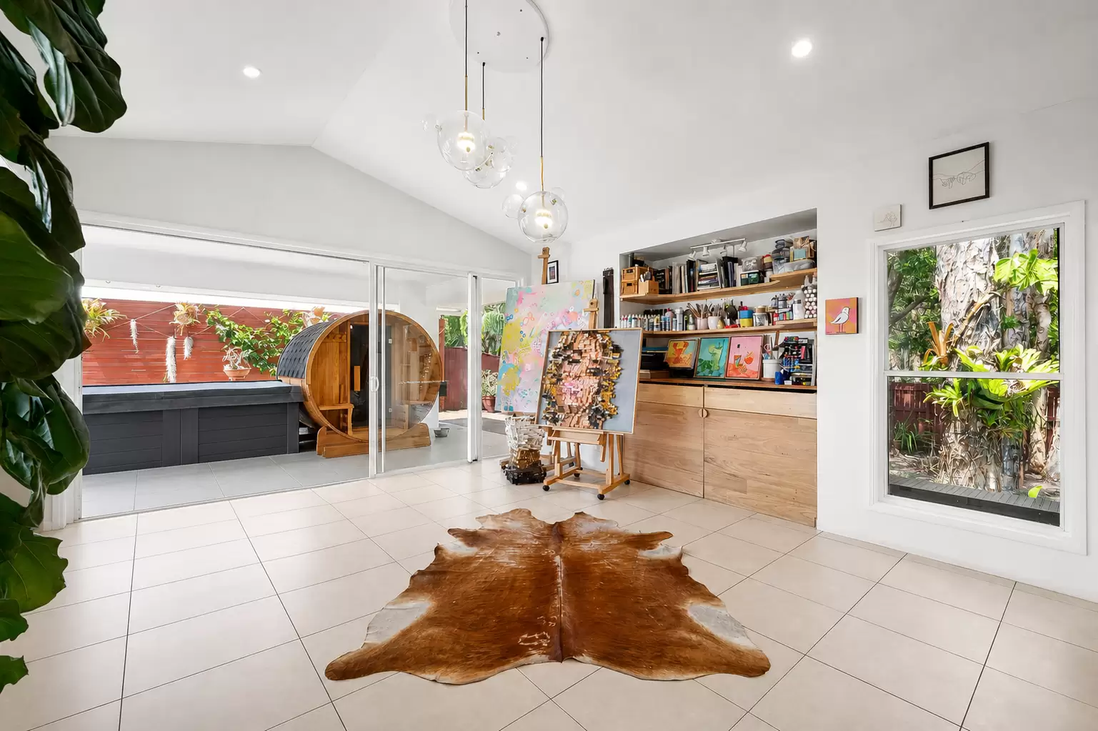 75 Baywater Drive, Twin Waters Sold by Queensland Sotheby's International Realty - image 1