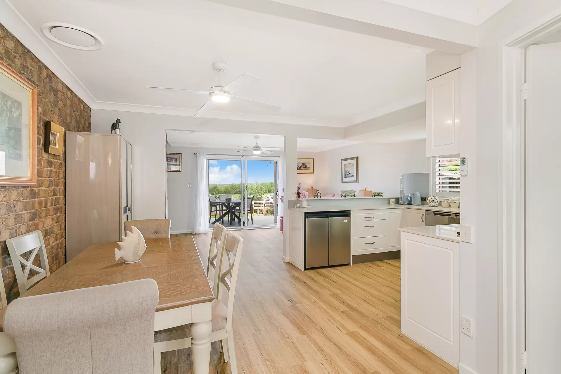 10/43 North Street, Cleveland For Sale by Queensland Sotheby's International Realty - image 1
