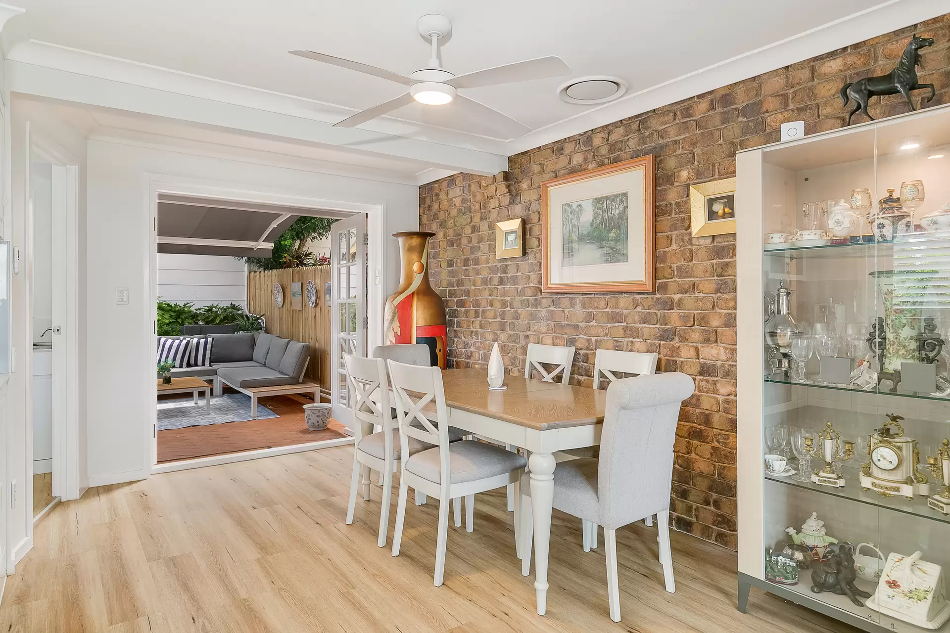 10/43 North Street, Cleveland For Sale by Queensland Sotheby's International Realty - image 1