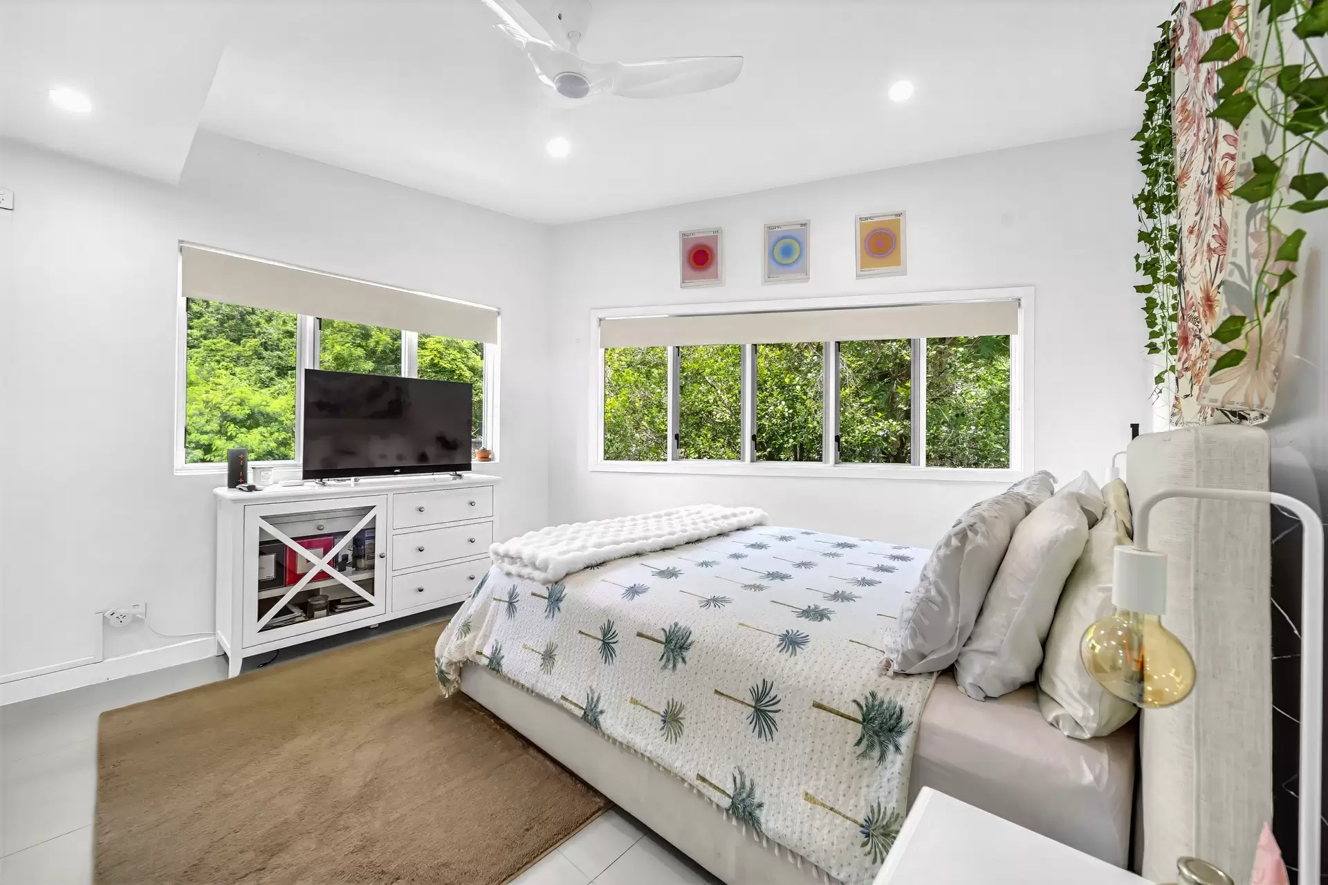 25 Airlie View, Airlie Beach Sold by Queensland Sotheby's International Realty - image 1
