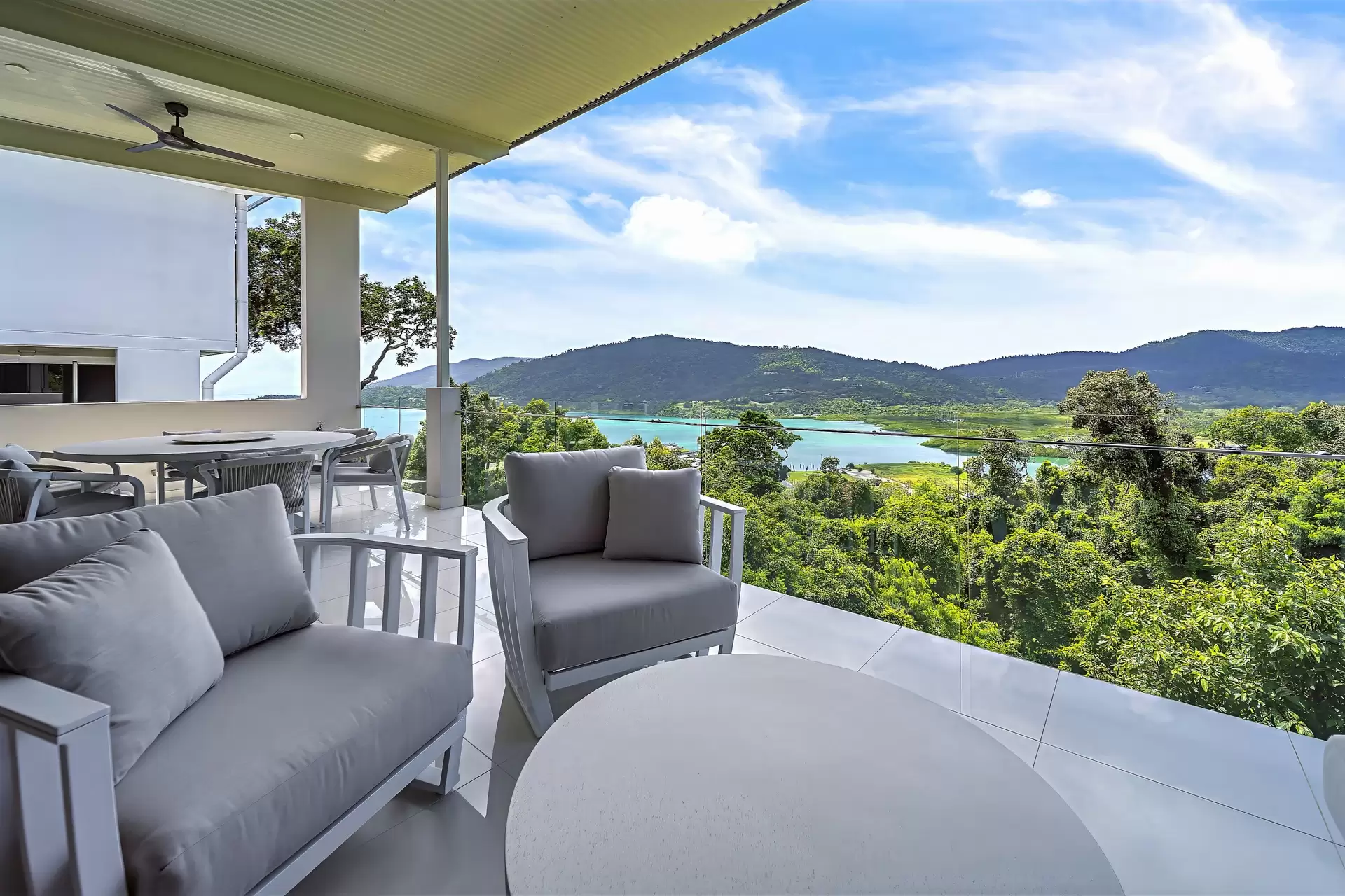 25 Airlie View, Airlie Beach Sold by Queensland Sotheby's International Realty - image 1