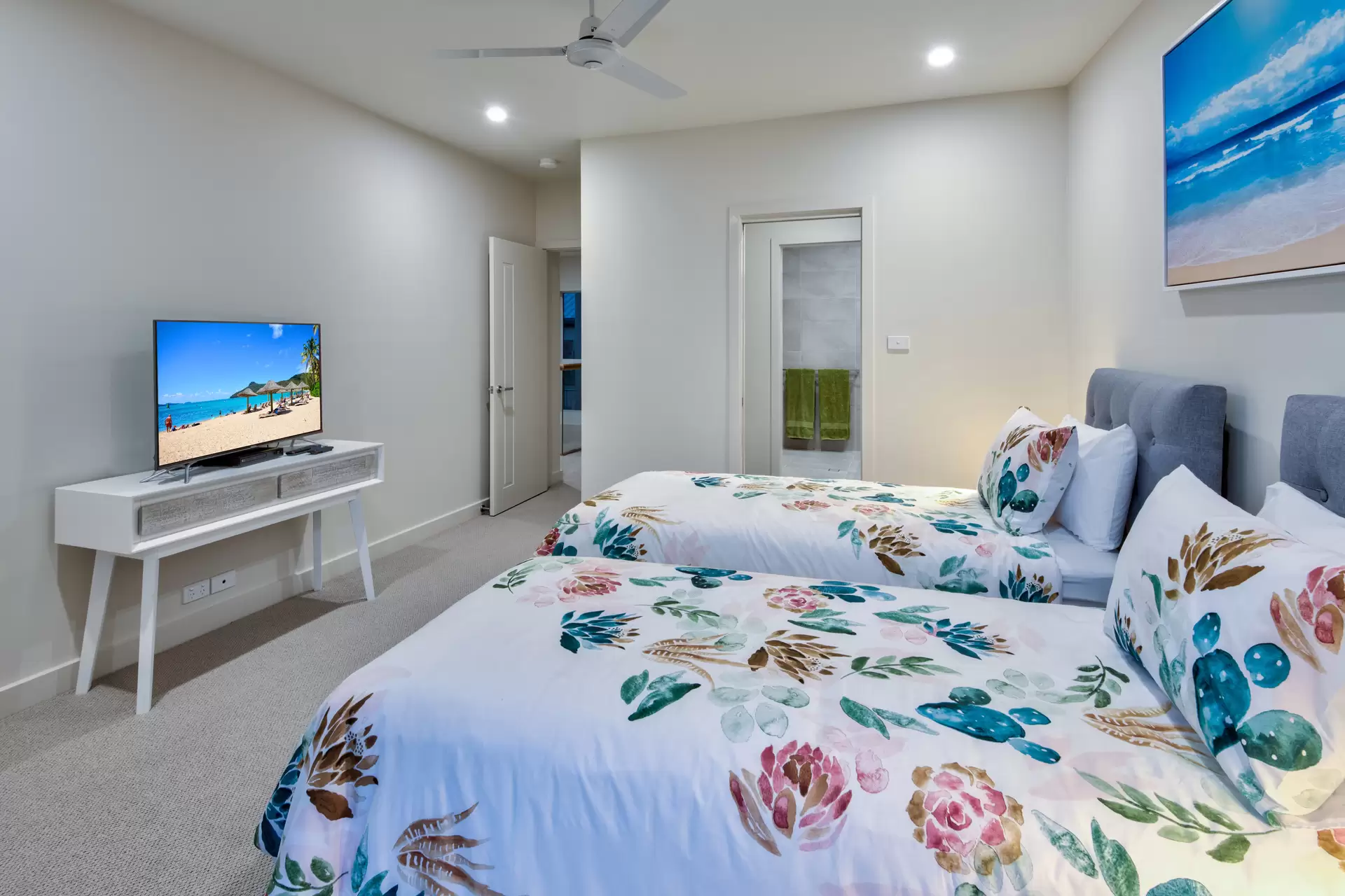 La Bella Waters 2, 1 Coral Sea Avenue, Hamilton Island For Sale by Queensland Sotheby's International Realty - image 1