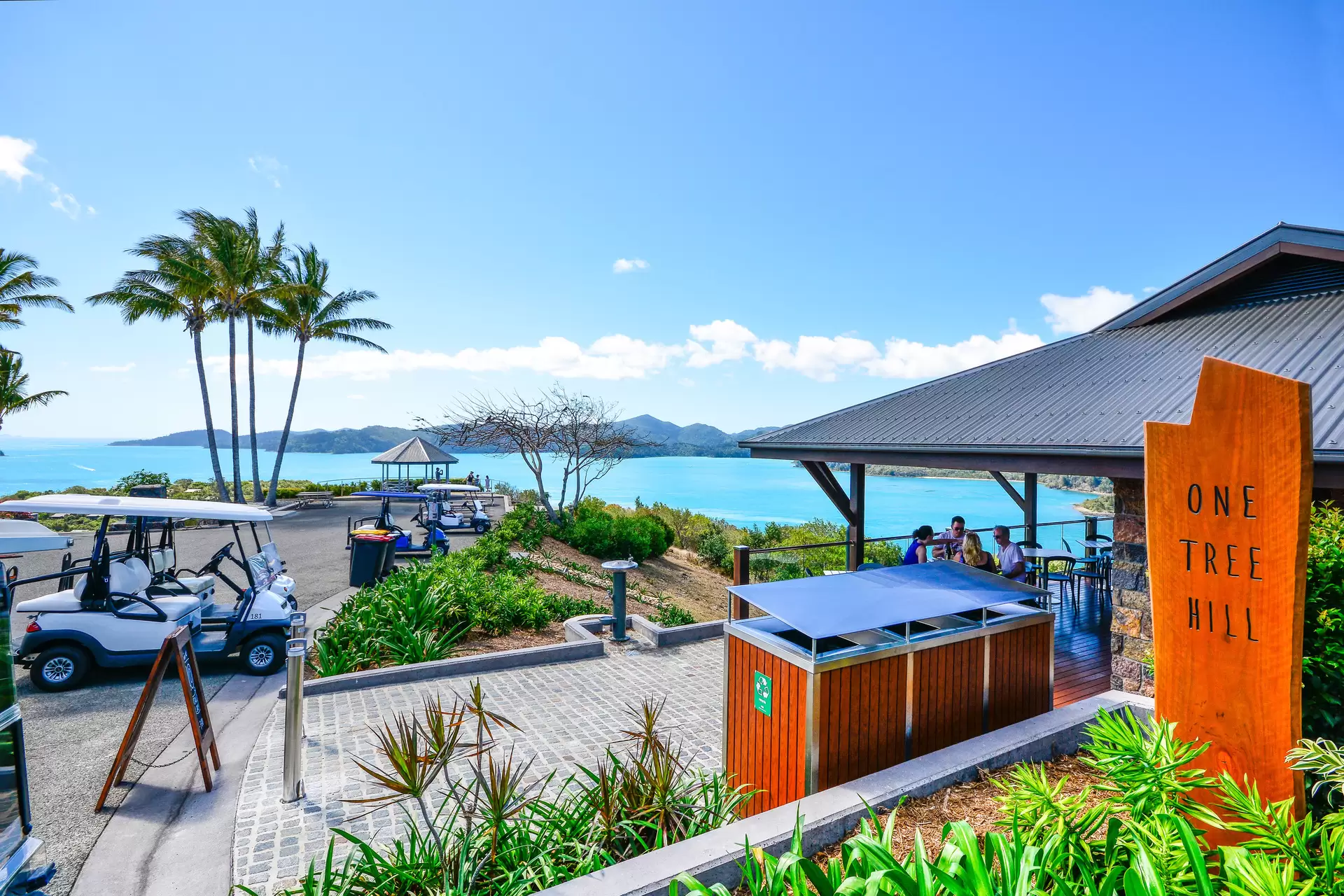 La Bella Waters 2, 1 Coral Sea Avenue, Hamilton Island For Sale by Queensland Sotheby's International Realty - image 1