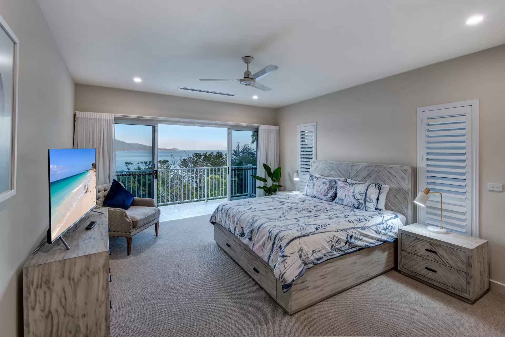 La Bella Waters 2, 1 Coral Sea Avenue, Hamilton Island For Sale by  - image 1