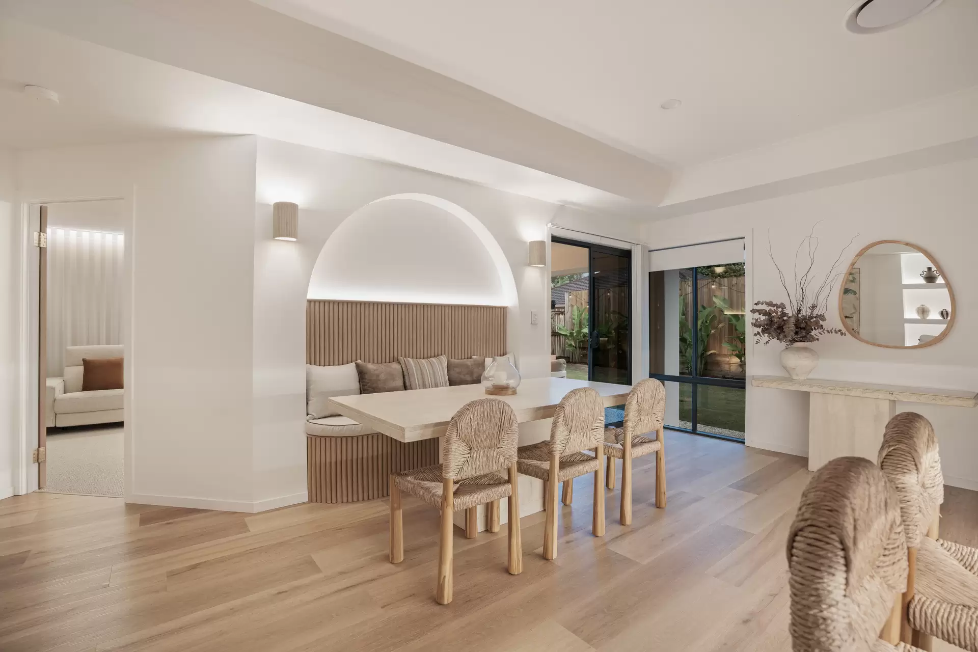 21 Greenside Court, Peregian Springs Sold by Queensland Sotheby's International Realty - image 1