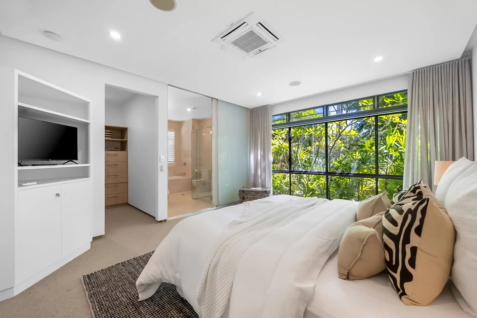 8/87 Toolga Street, Mount Coolum For Sale by Queensland Sotheby's International Realty - image 1