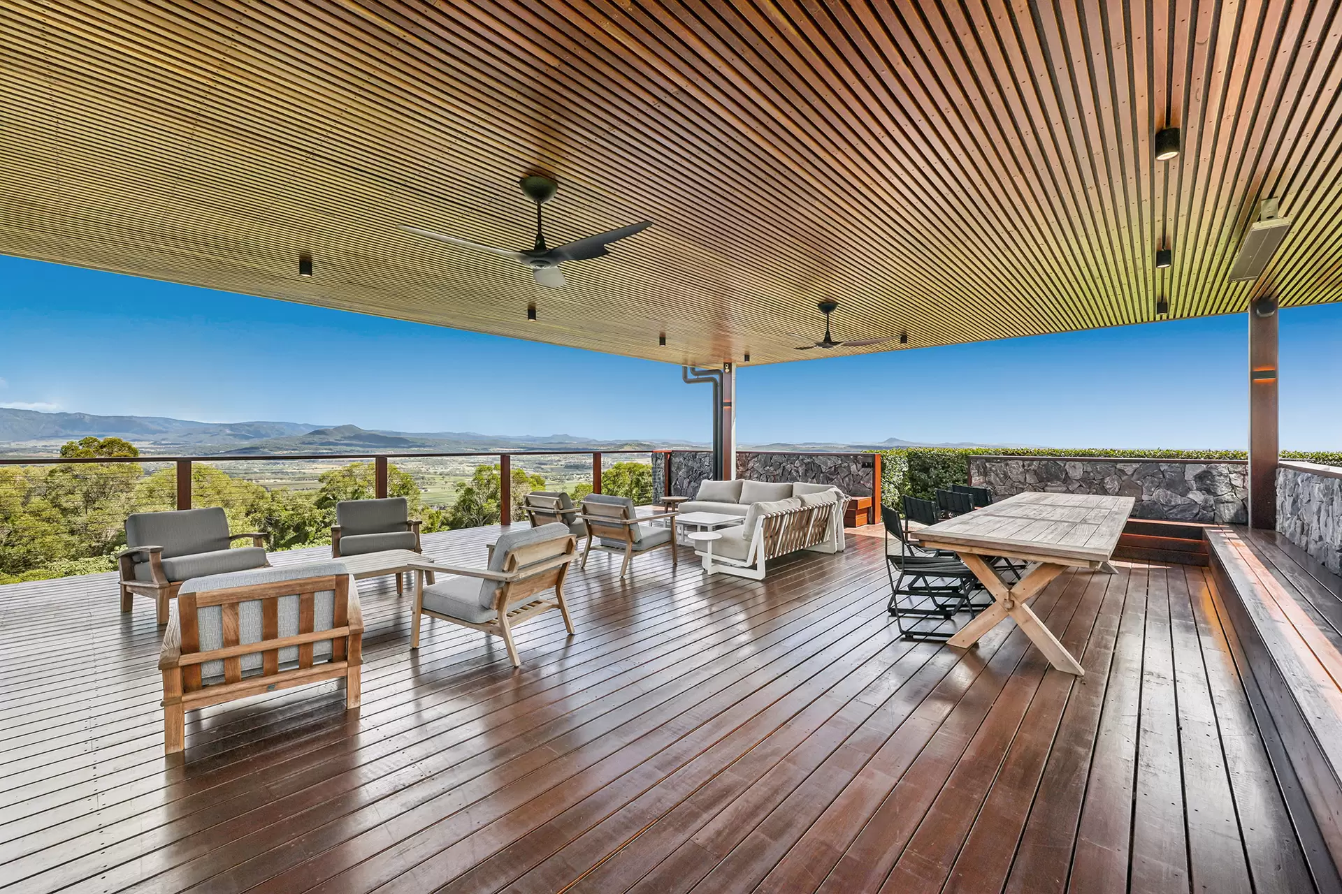 139 Lutter Road, Charlwood For Sale by Queensland Sotheby's International Realty - image 1