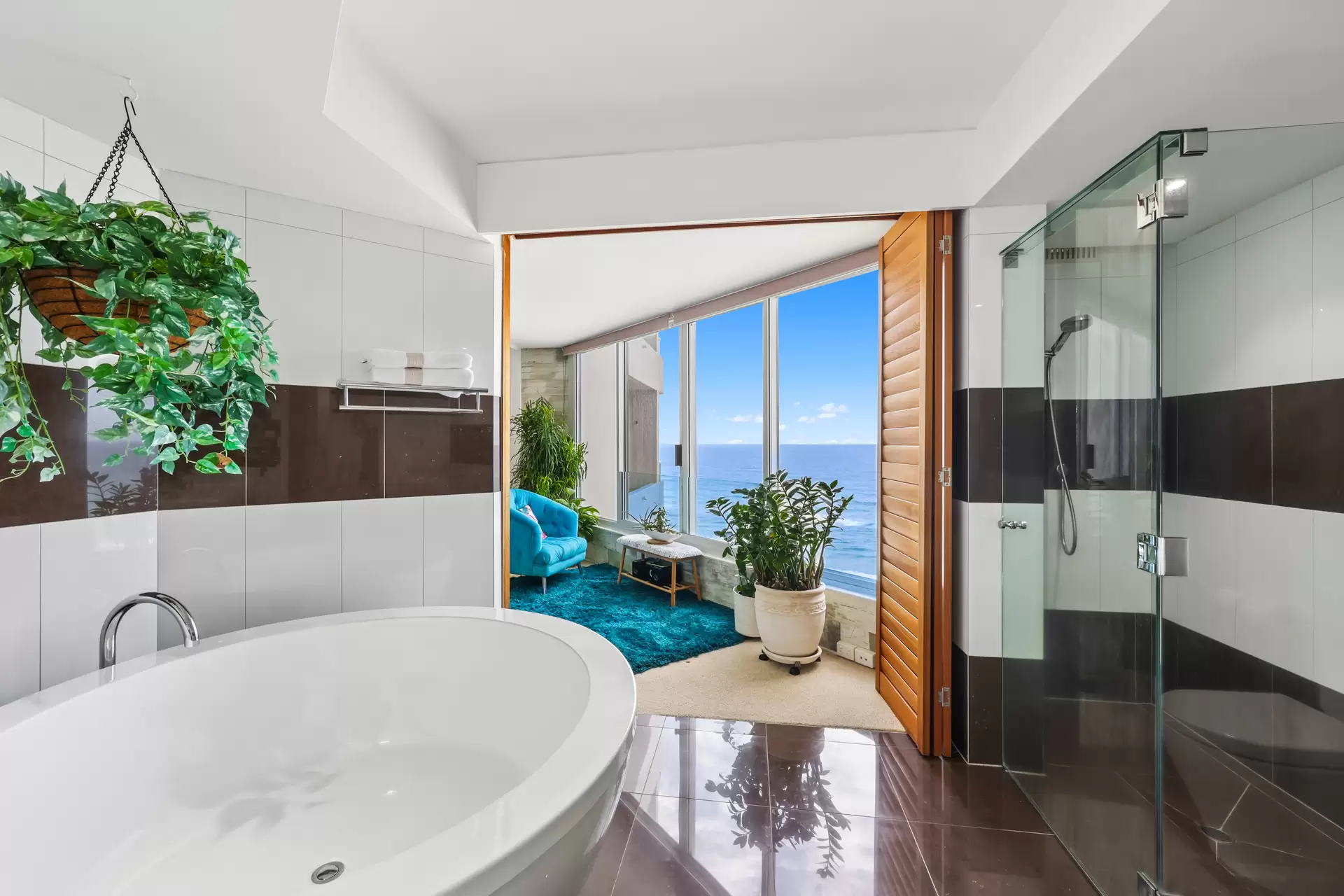 9/3478 Main Beach Parade, Main Beach For Sale by Queensland Sotheby's International Realty - image 1