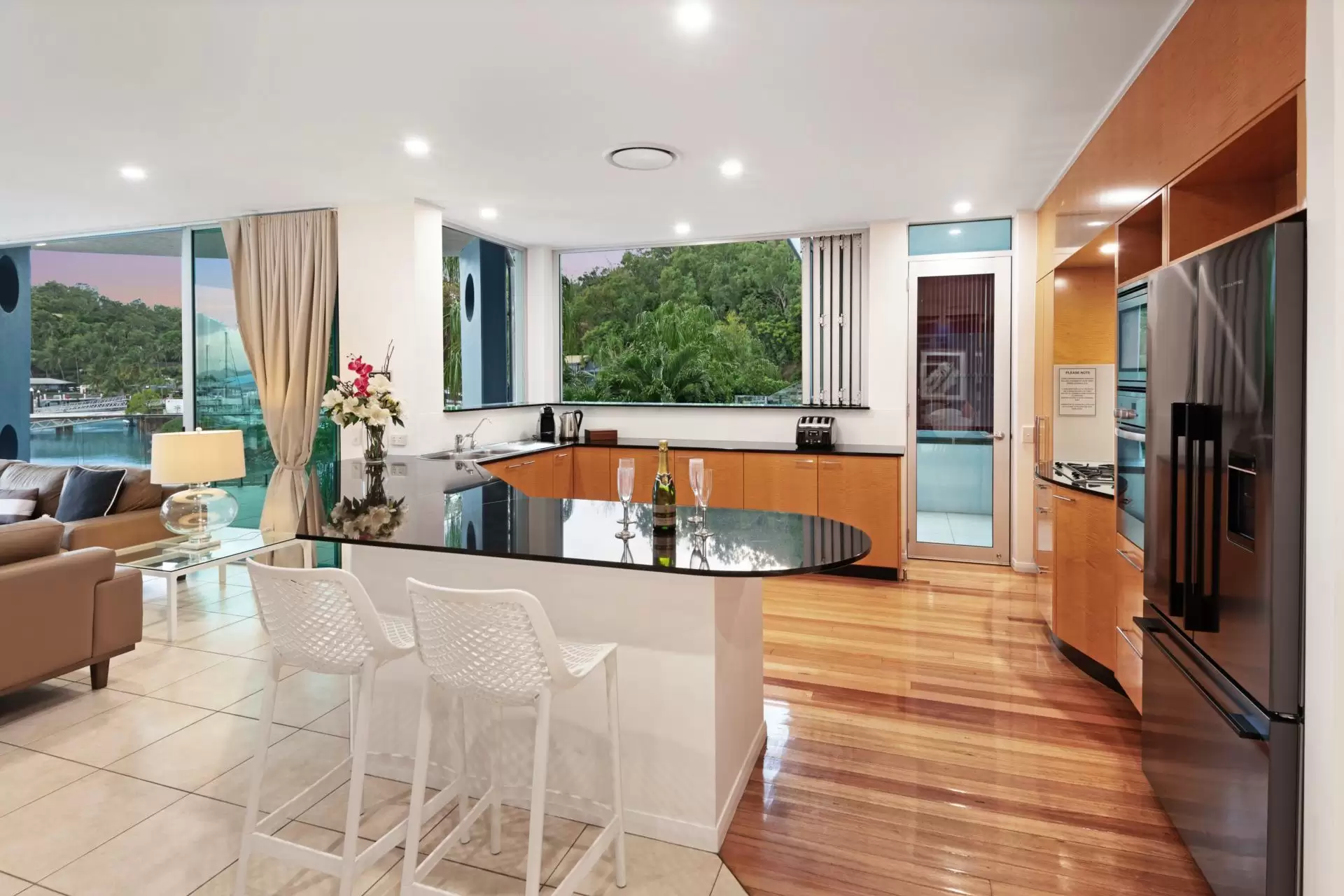 3/1 Airport Drive, Hamilton Island For Sale by  - image 1