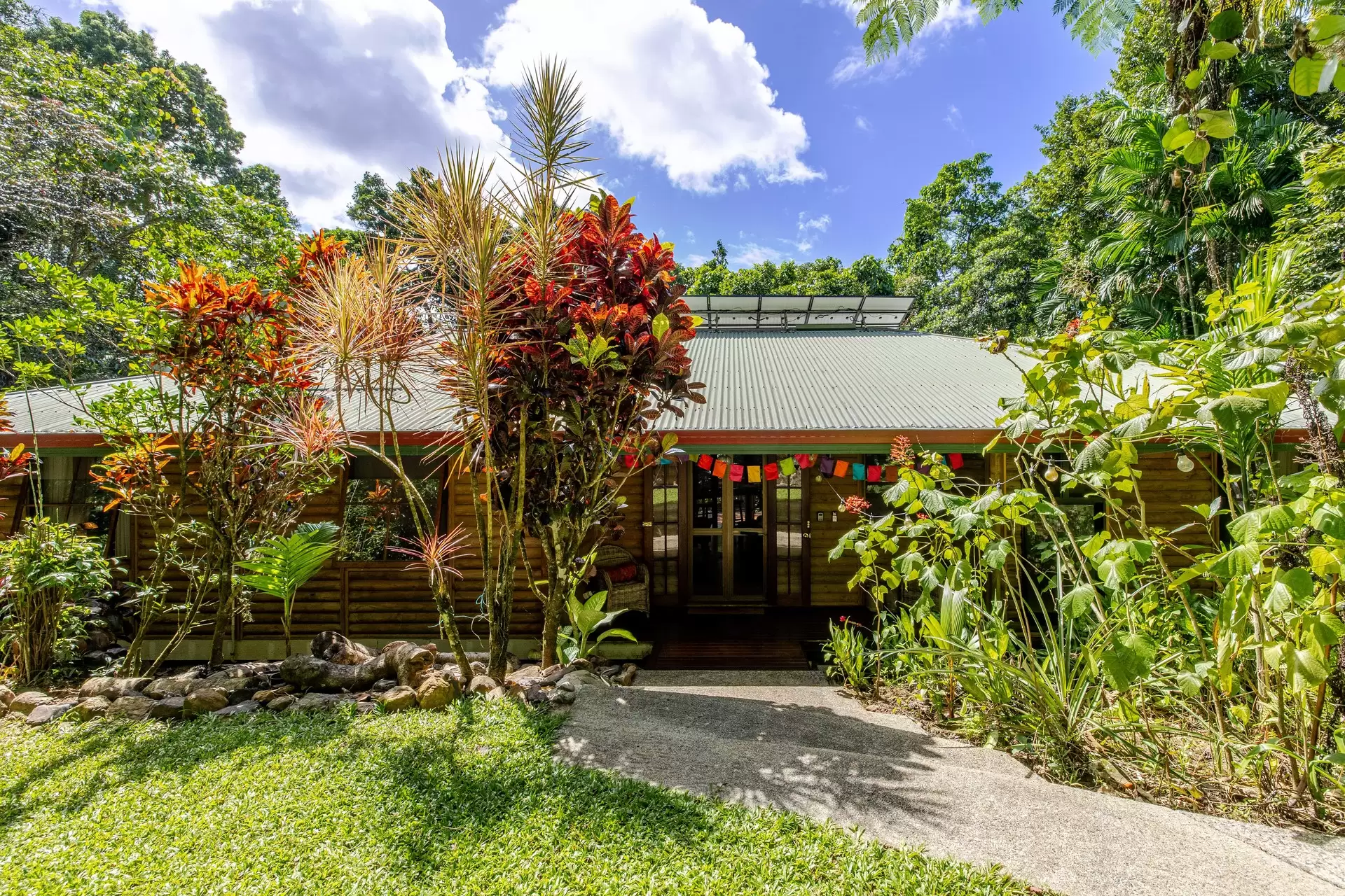 58 Maple Road, Daintree For Sale by Queensland Sotheby's International Realty - image 1