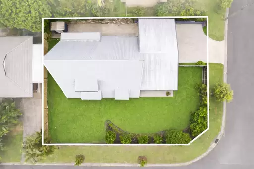 33 Harran Street, Southport Sold by 