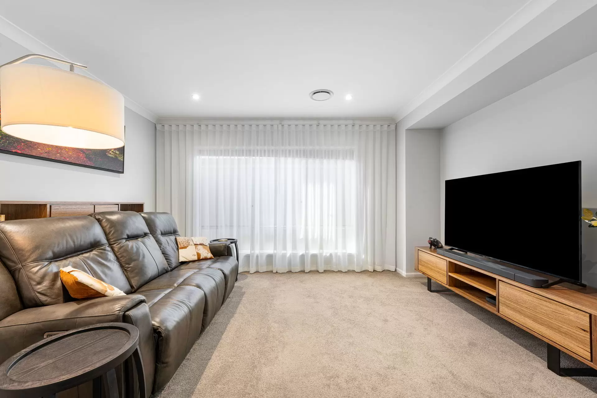 10 Wilson Street, Labrador Sold by  - image 1