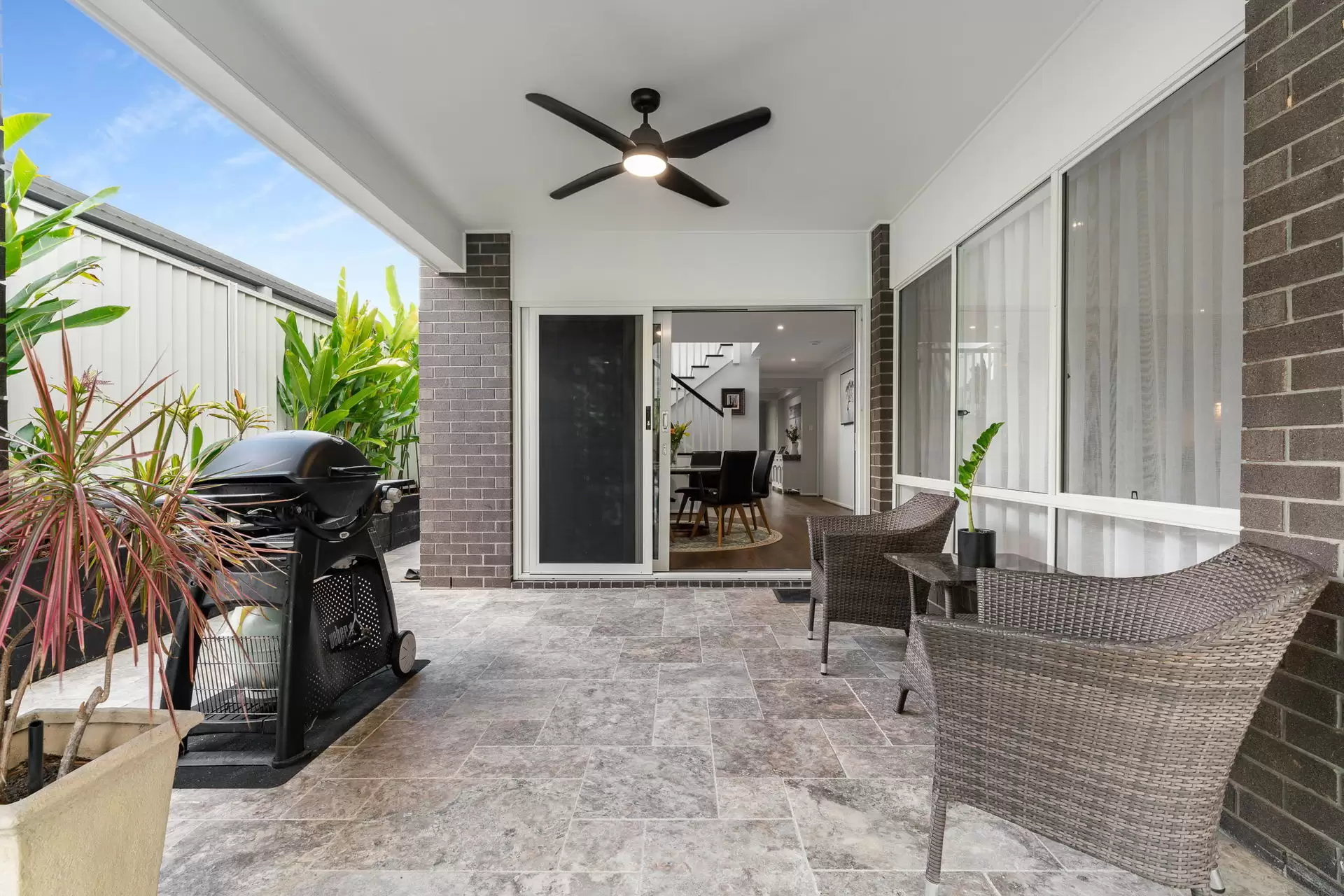 10 Wilson Street, Labrador Sold by  - image 1