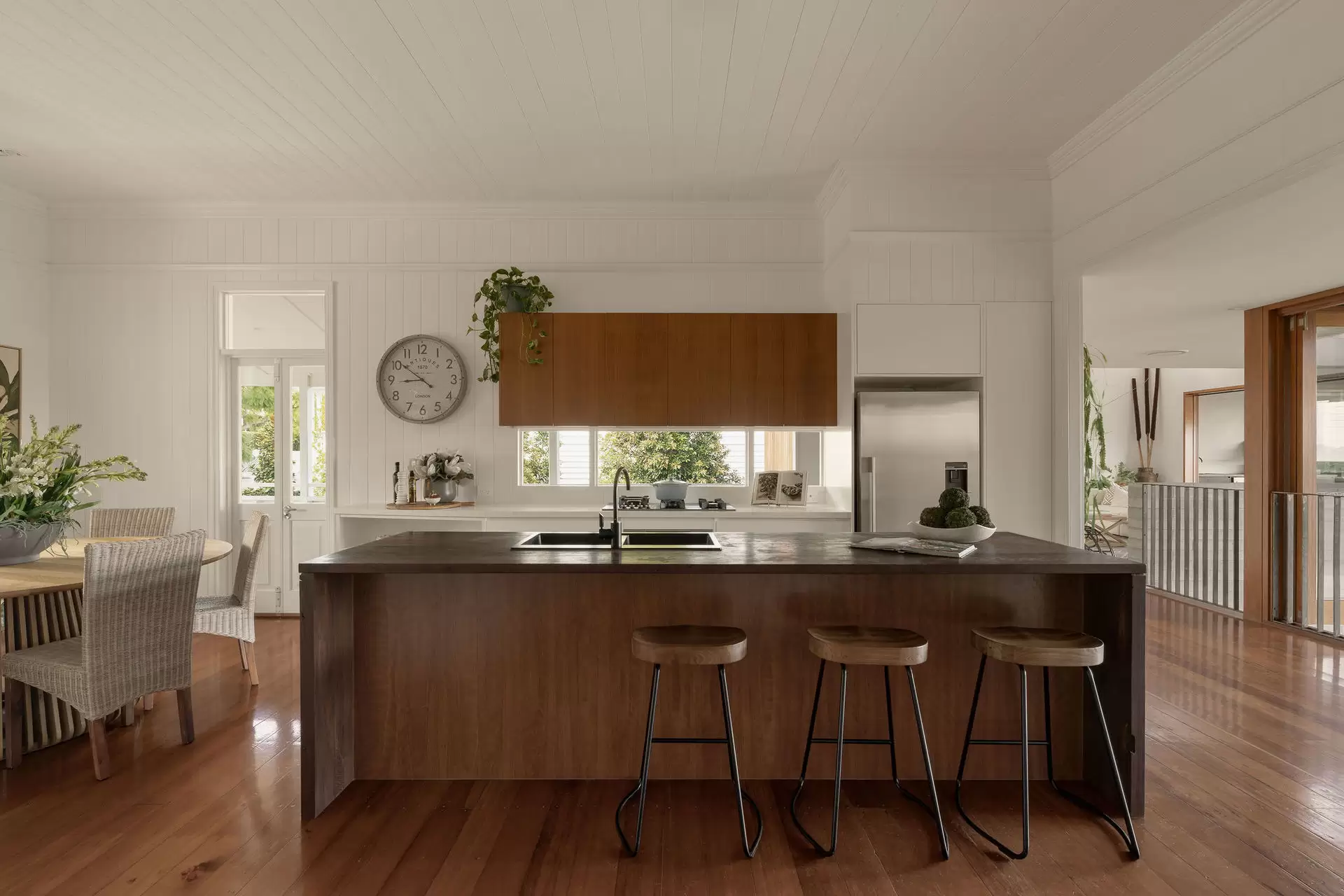 47 Marne Road, Albion Sold by Queensland Sotheby's International Realty - image 1