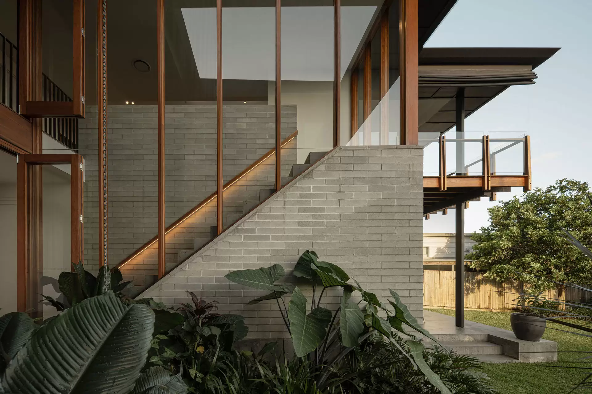 47 Marne Road, Albion Sold by Queensland Sotheby's International Realty - image 1