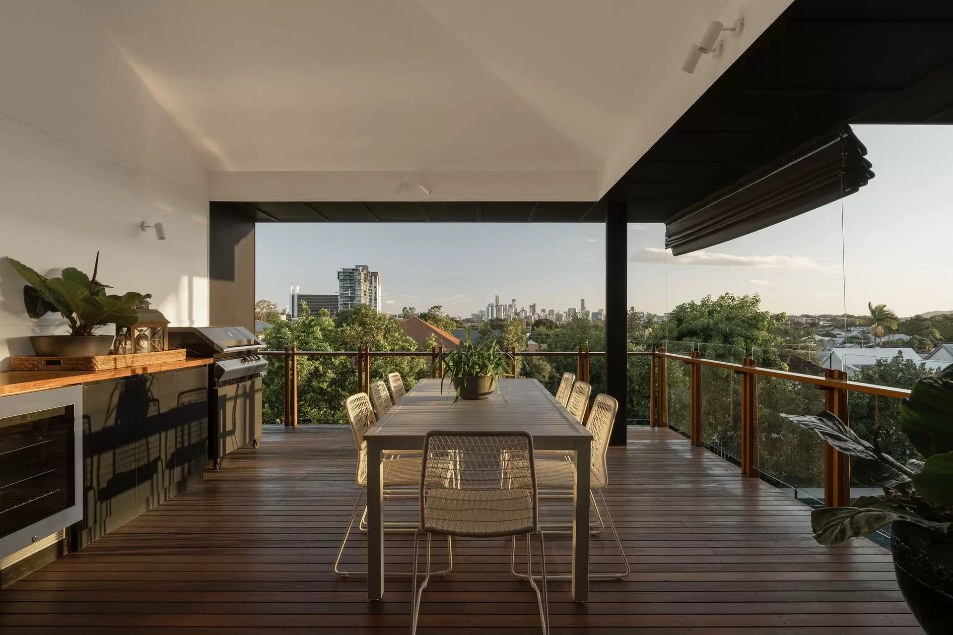 47 Marne Road, Albion Sold by Queensland Sotheby's International Realty - image 1