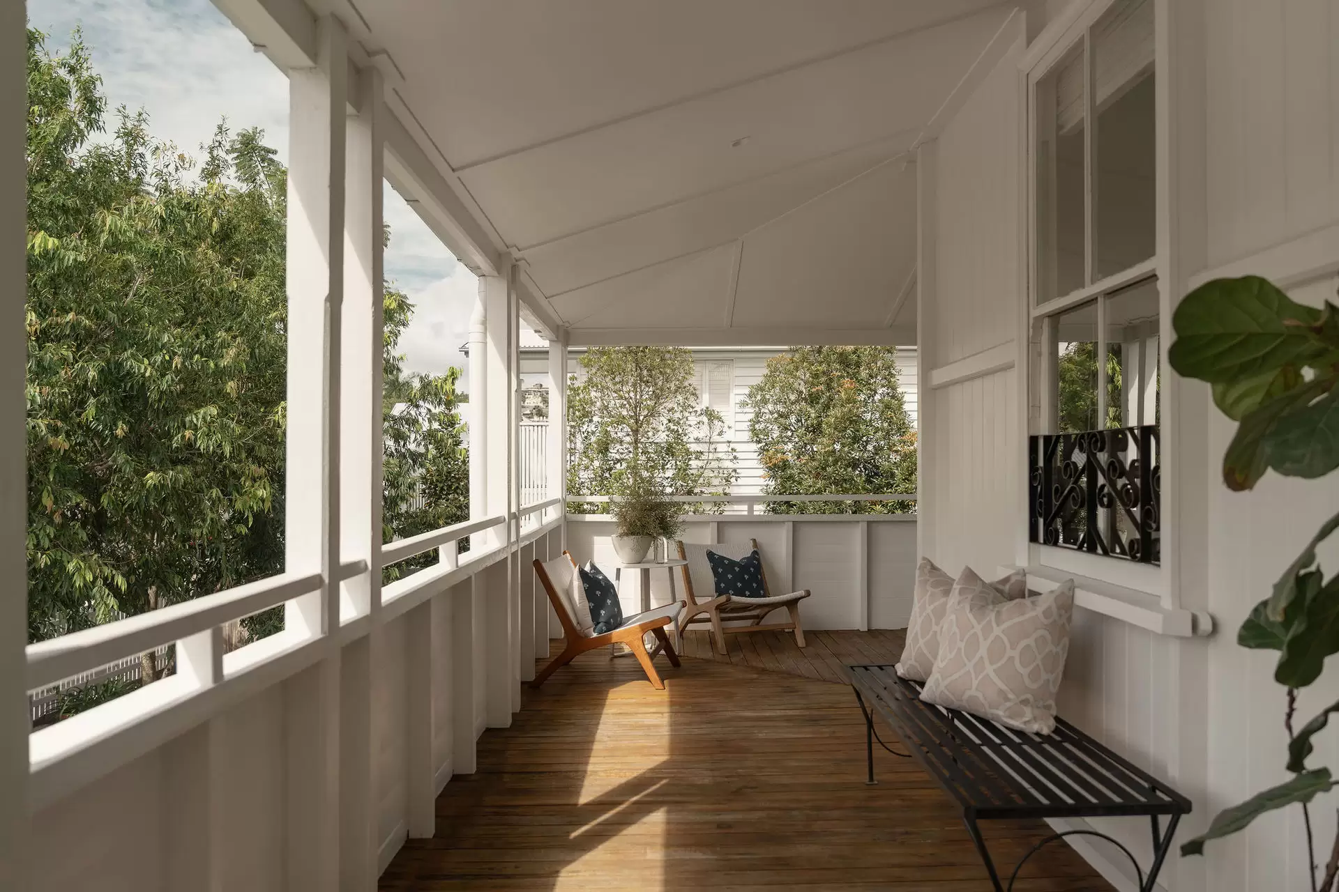 47 Marne Road, Albion Sold by Queensland Sotheby's International Realty - image 1