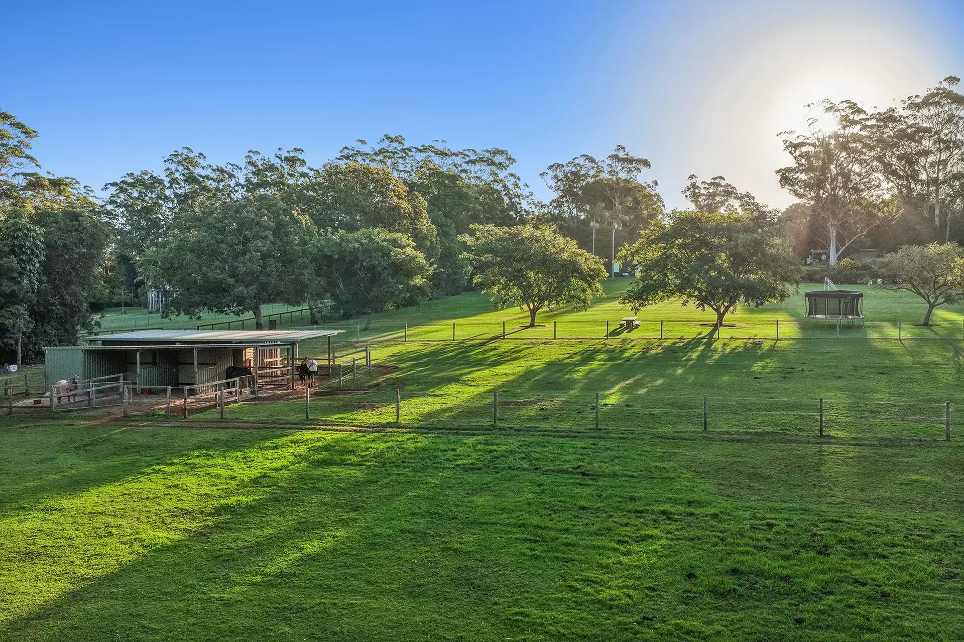 23-25 Kootenai Drive, Tamborine Mountain For Sale by Queensland Sotheby's International Realty - image 1