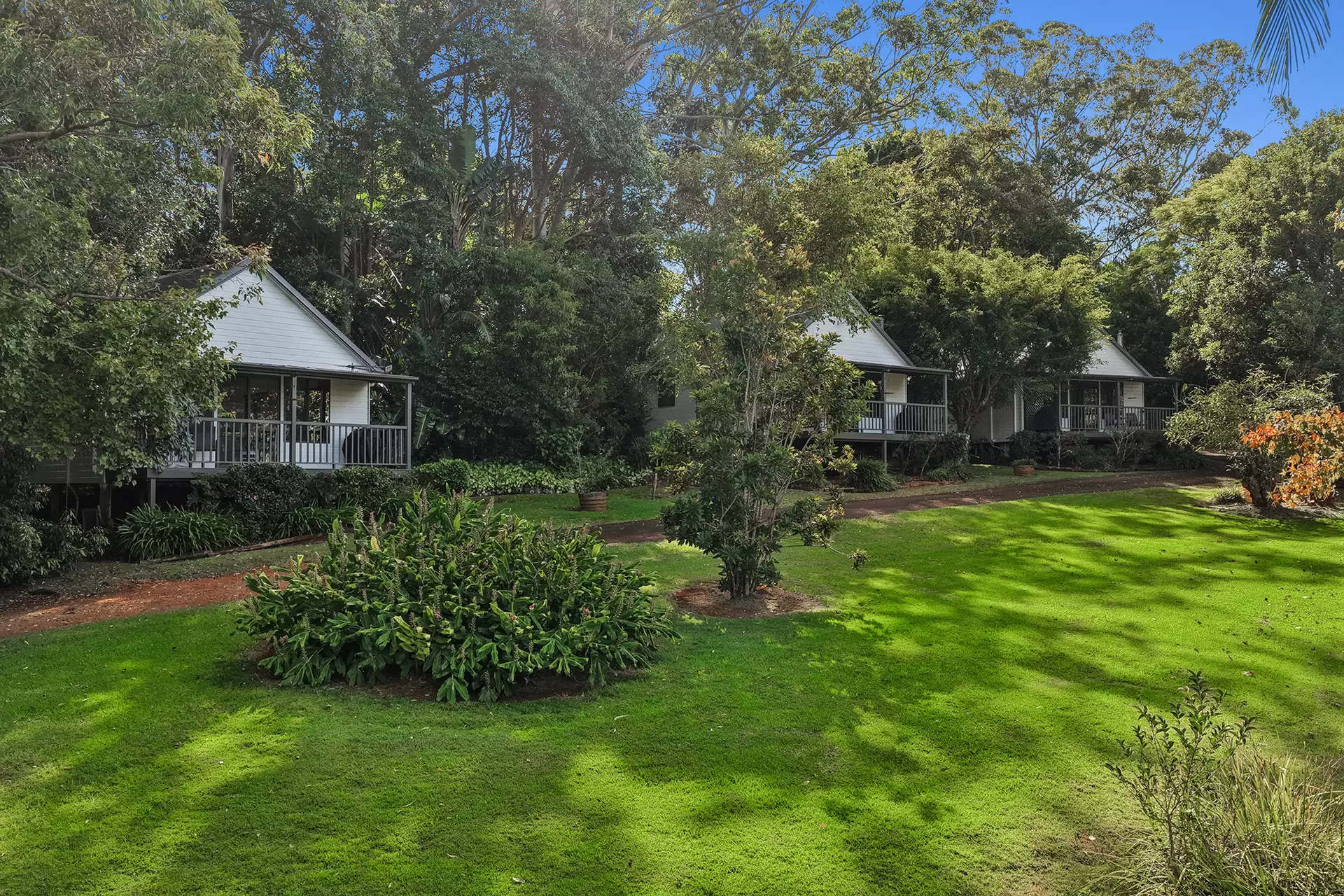 23-25 Kootenai Drive, Tamborine Mountain For Sale by Queensland Sotheby's International Realty - image 1