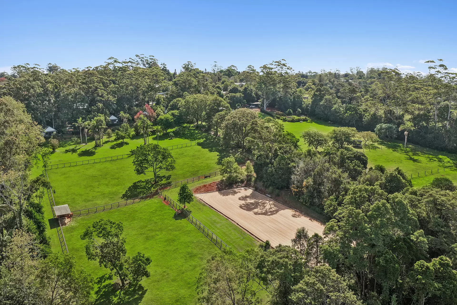 23-25 Kootenai Drive, Tamborine Mountain For Sale by Queensland Sotheby's International Realty - image 1
