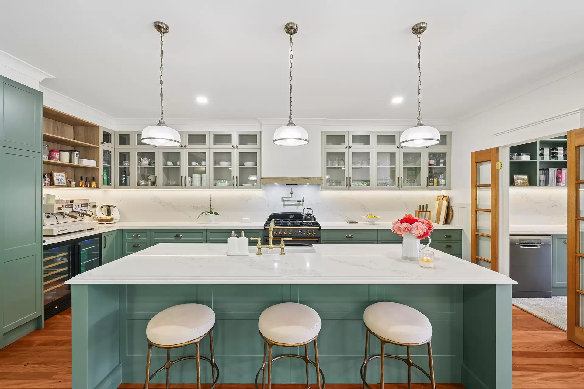 23-25 Kootenai Drive, Tamborine Mountain For Sale by Queensland Sotheby's International Realty - image 1