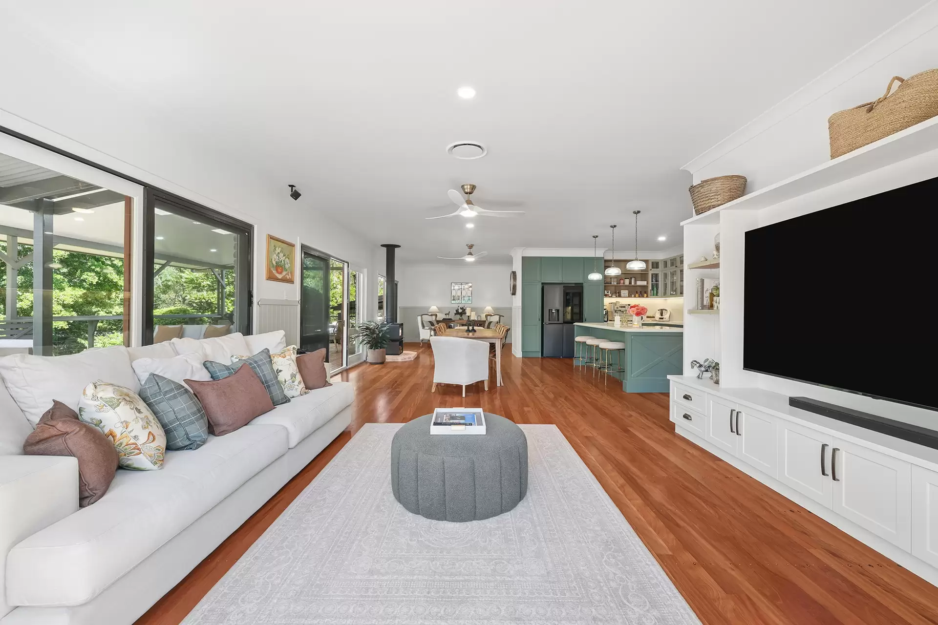 23-25 Kootenai Drive, Tamborine Mountain For Sale by Queensland Sotheby's International Realty - image 1