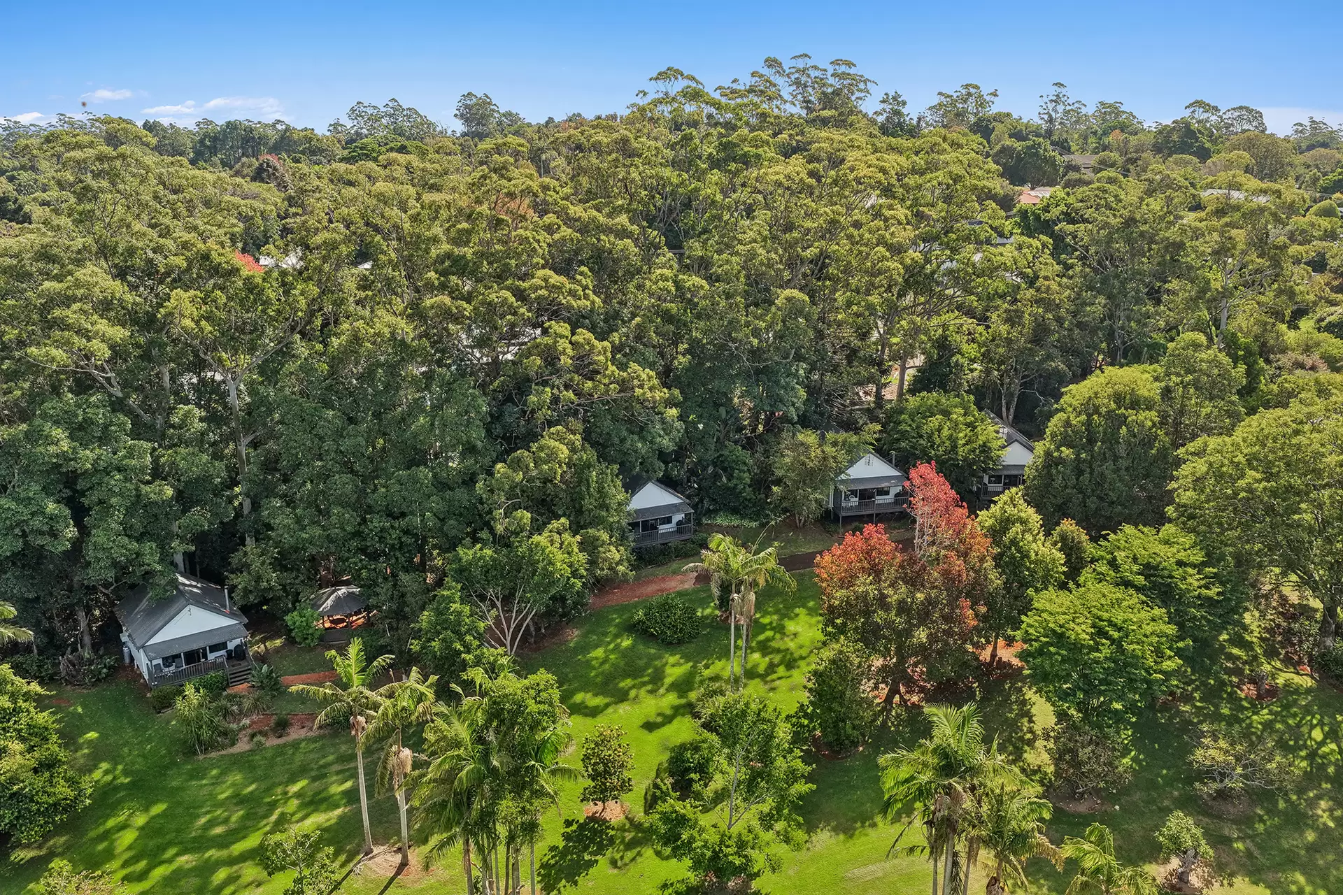 23-25 Kootenai Drive, Tamborine Mountain For Sale by Queensland Sotheby's International Realty - image 1