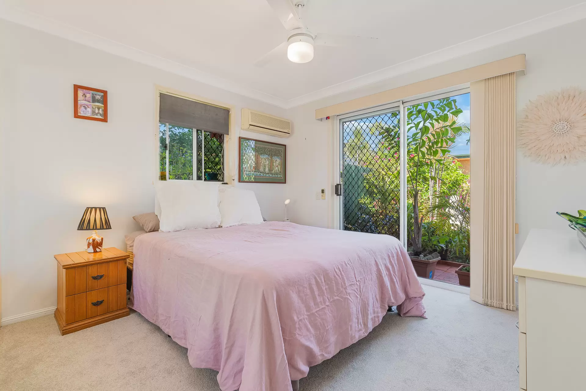 3/108 Wynyard Street, Cleveland Sold by Queensland Sotheby's International Realty - image 1