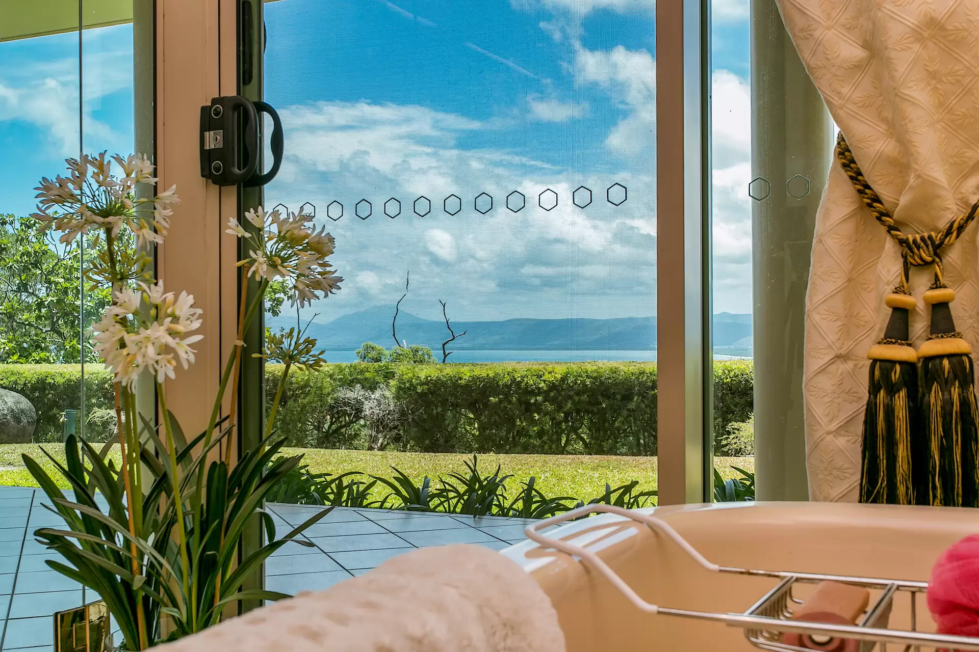10 - 12 Hibiscus Court, Rocky Point For Sale by Queensland Sotheby's International Realty - image 1