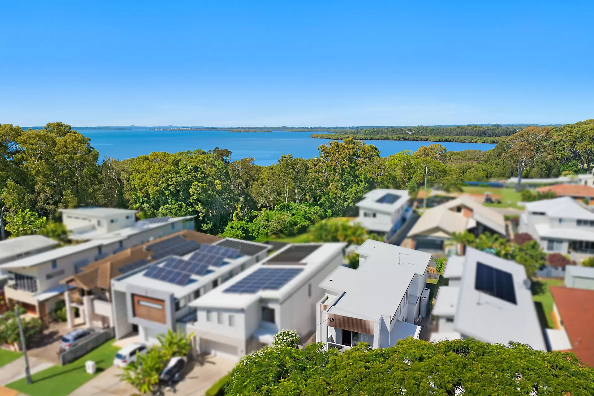 19 Princess Street, Cleveland Sold by Queensland Sotheby's International Realty - image 1