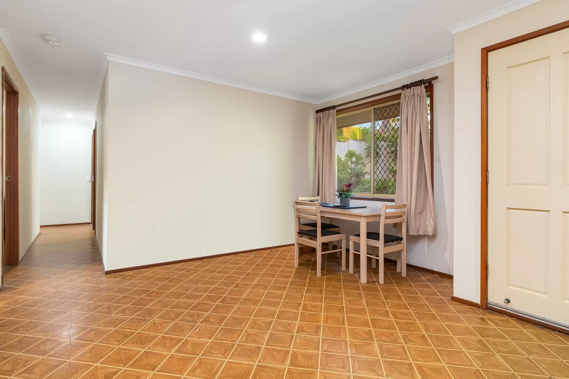 313 Redland Bay Road, Capalaba Sold by Queensland Sotheby's International Realty - image 1