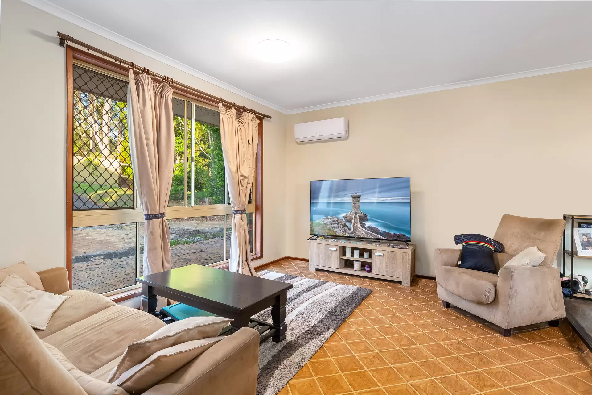 313 Redland Bay Road, Capalaba Sold by Queensland Sotheby's International Realty - image 1