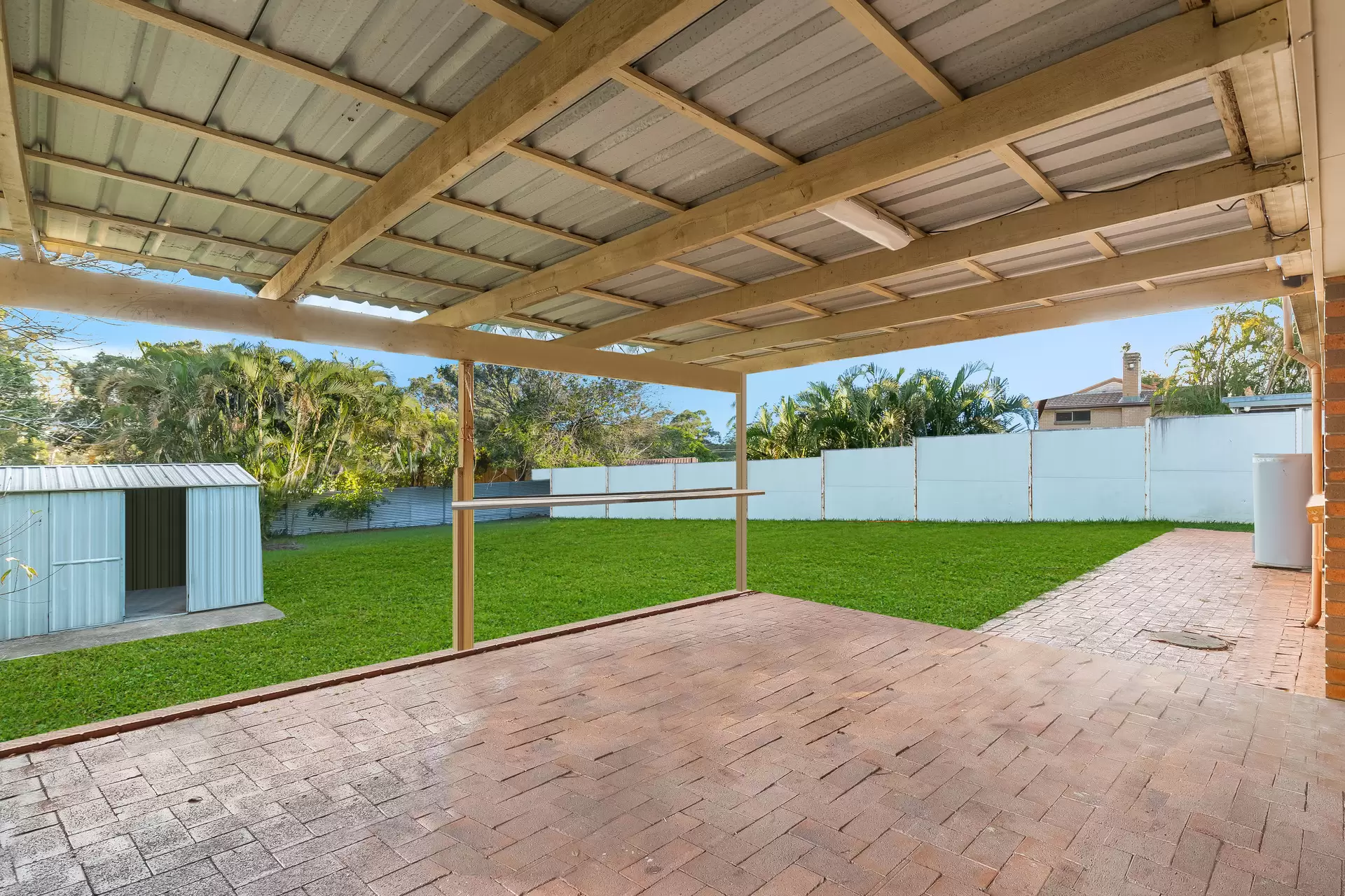 313 Redland Bay Road, Capalaba Sold by Queensland Sotheby's International Realty - image 1