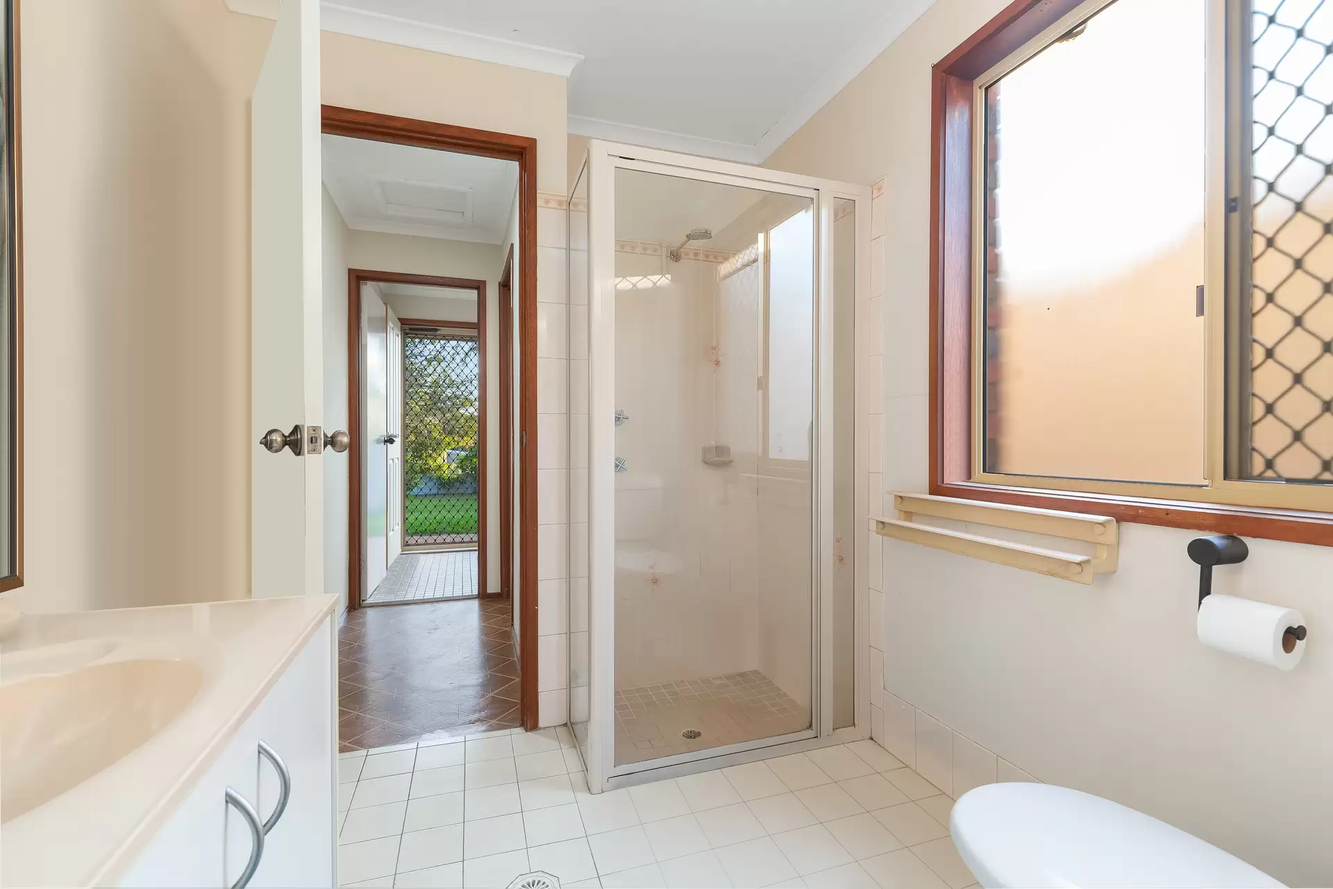 313 Redland Bay Road, Capalaba Sold by Queensland Sotheby's International Realty - image 1