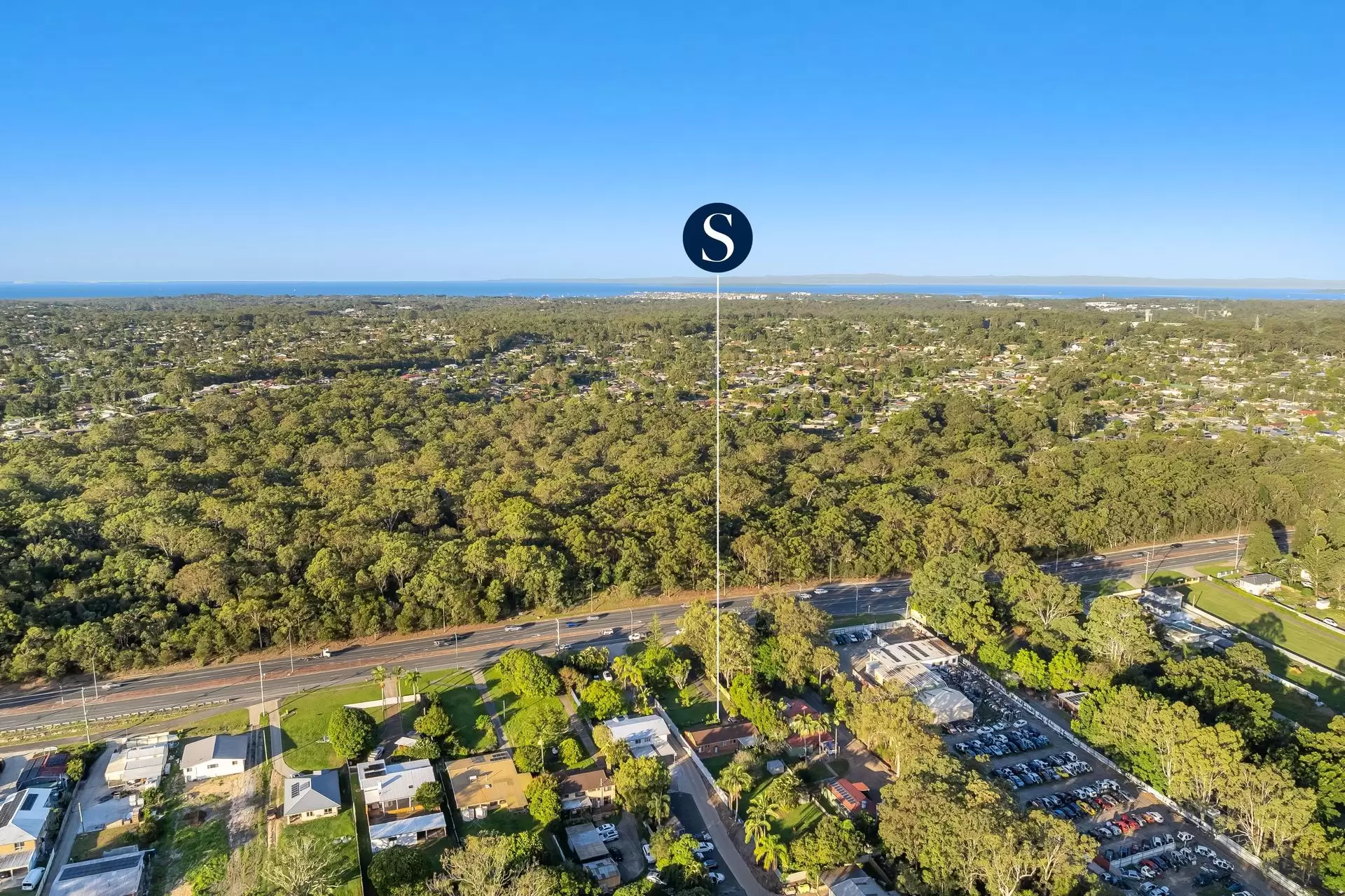 313 Redland Bay Road, Capalaba Sold by Queensland Sotheby's International Realty - image 1